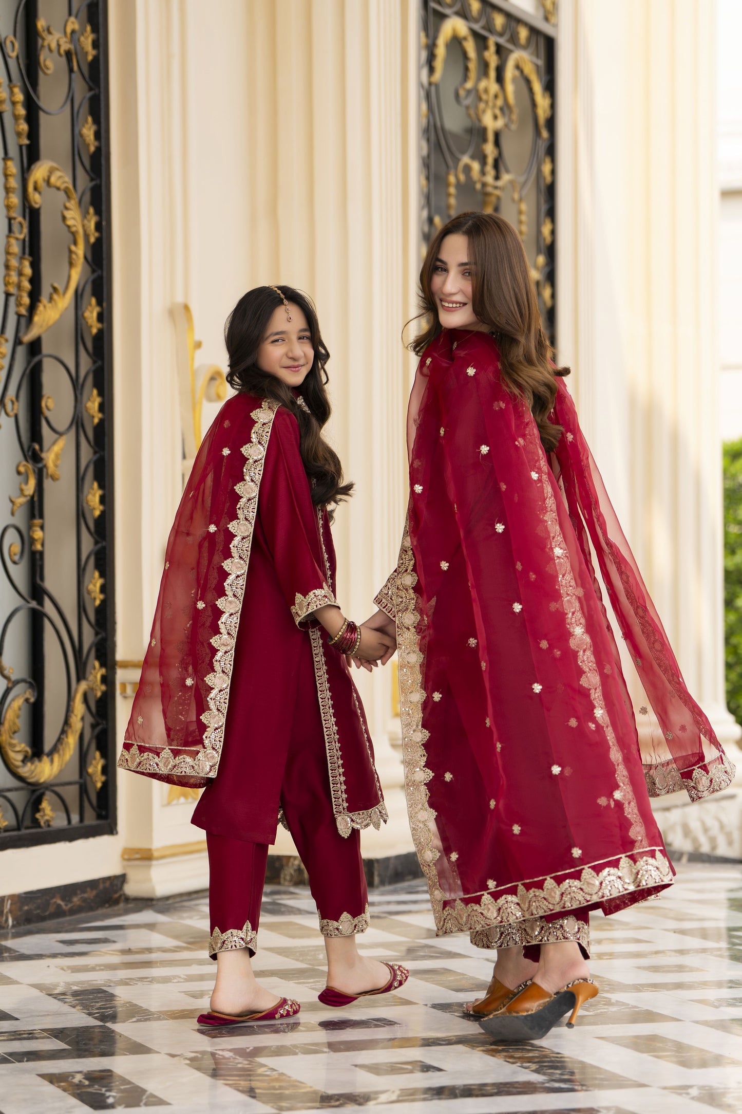 Threads of Love by Hemline – TOL9 Mother Daughter Matching Dress