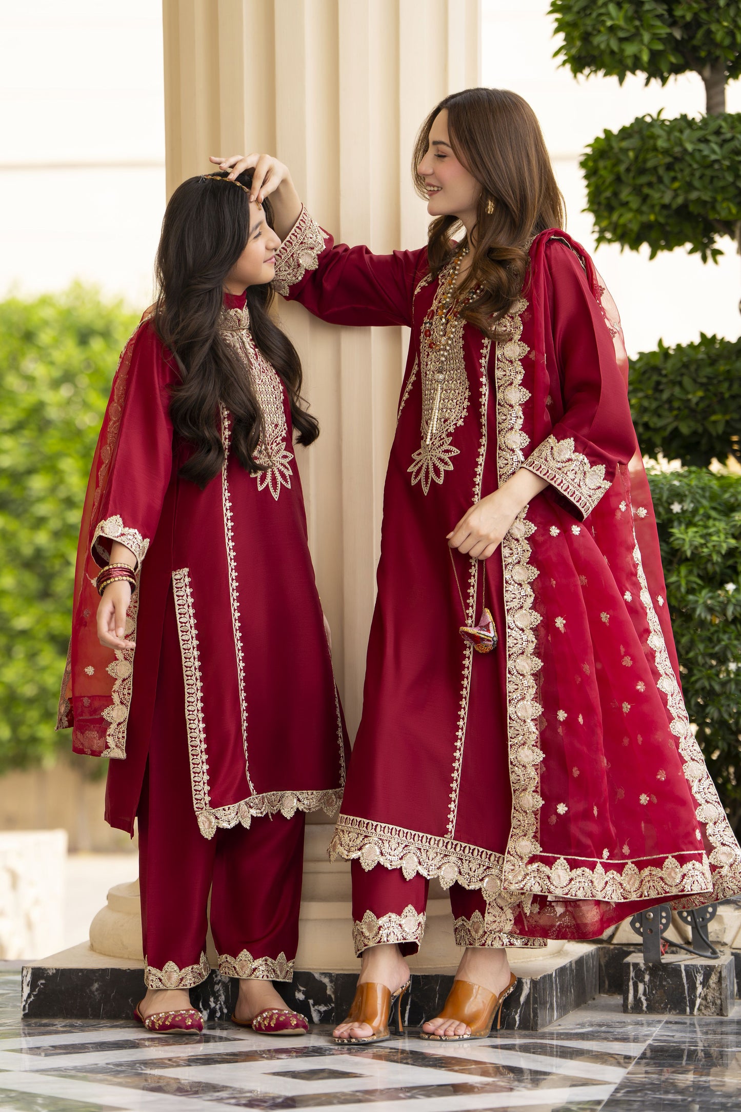 Threads of Love by Hemline – TOL9 Mother Daughter Matching Dress