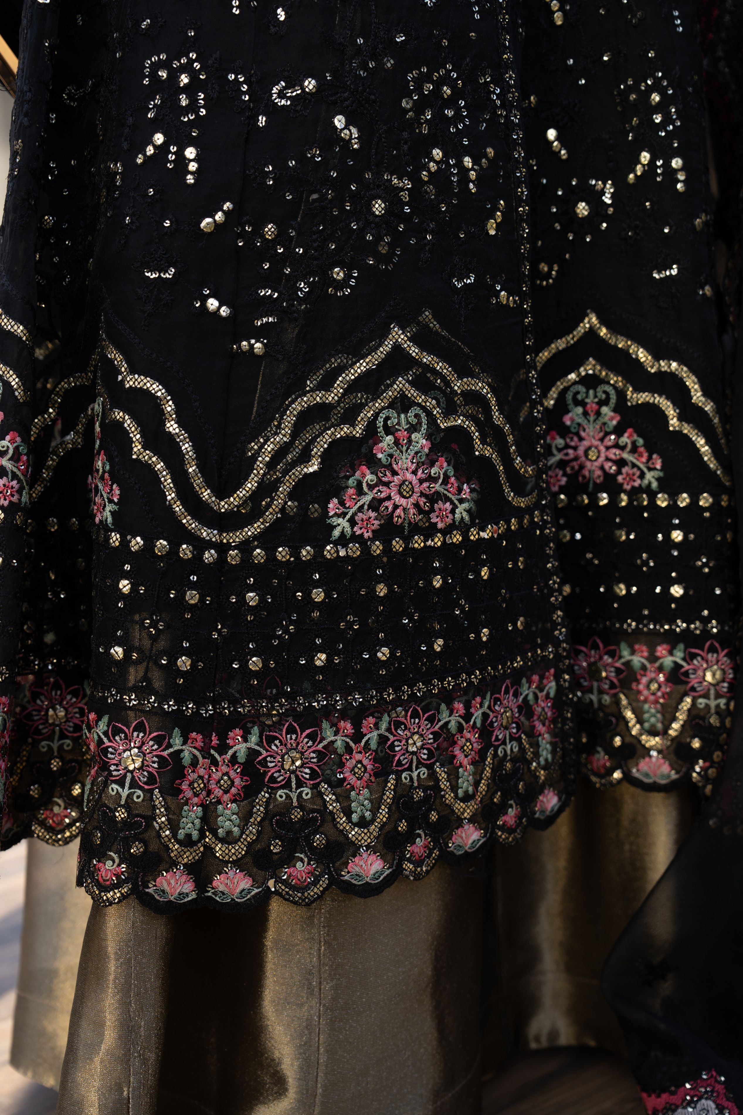 Zaiwaraat by Arwah – Black Embroidered Organza Shirt with Lehenga – ZWR07