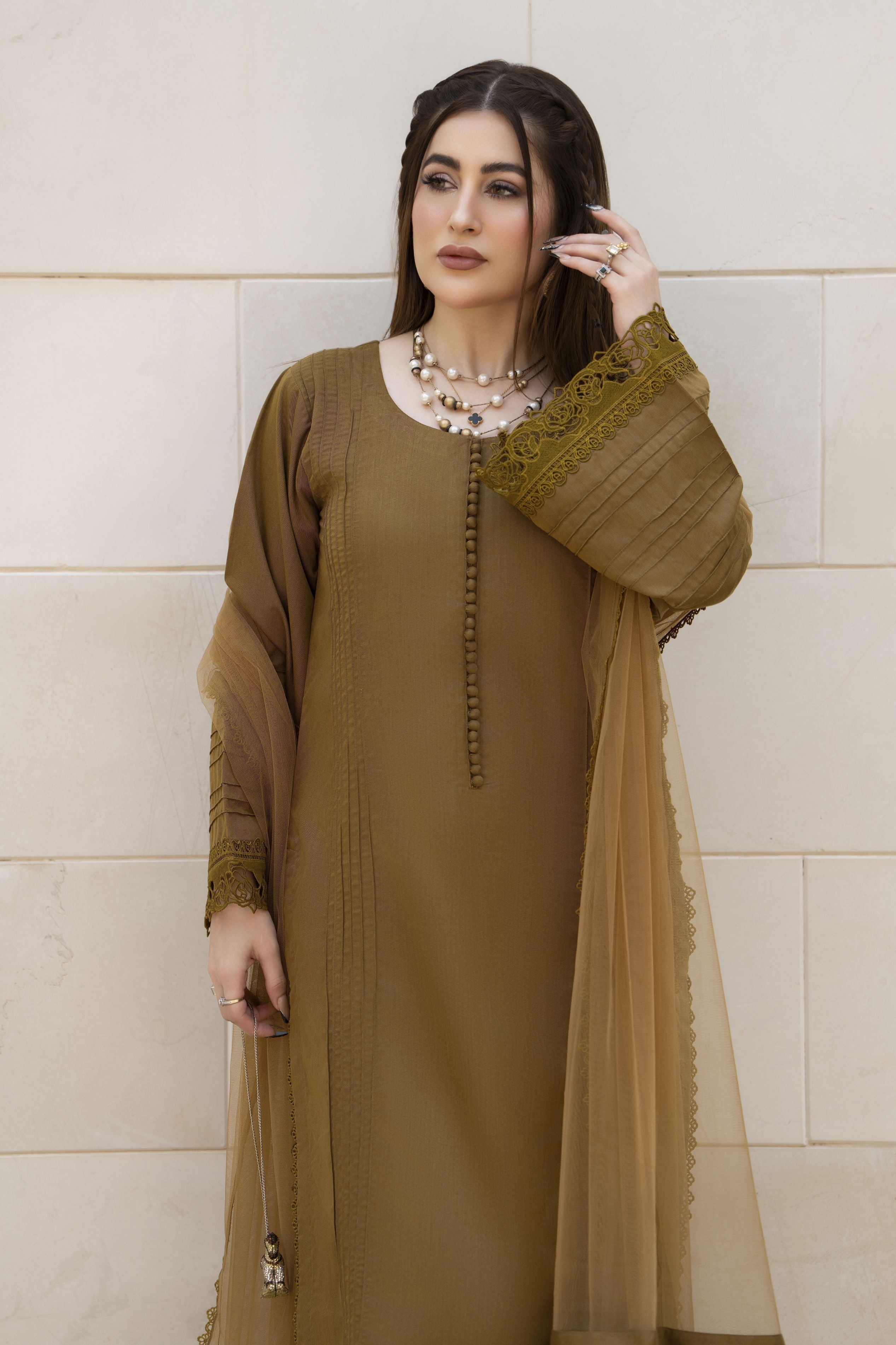 Aabpara Simply Warm Linen 3pc Ready to Wear with Dyed Net Dupatta SWA6