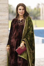 French Velvet Long Shirt 3pc Suit with Palachi Shawl – Gul Warun FNG4