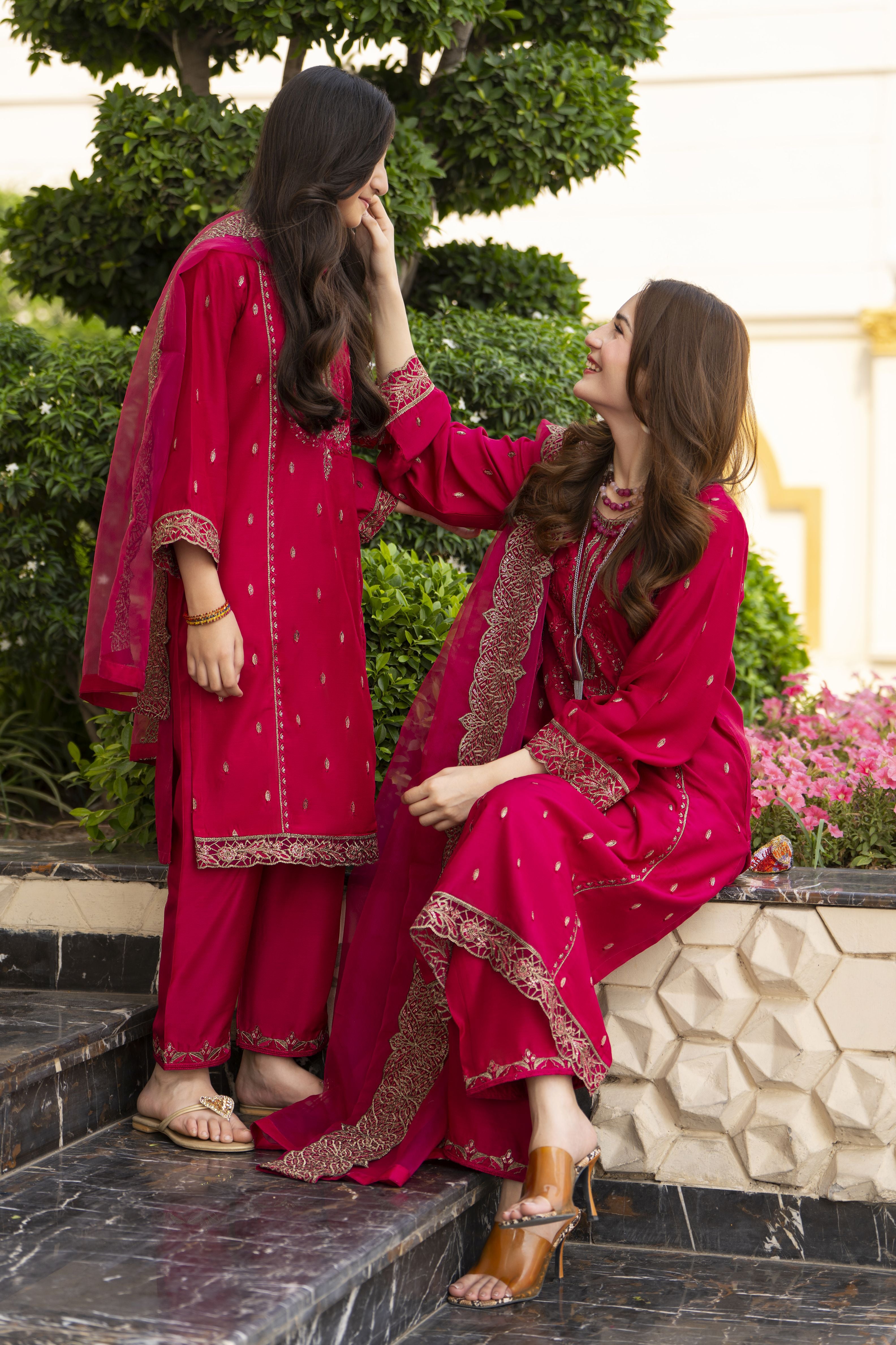 Threads of Love by Hemline – TOL7 Mother Daughter Matching Dress