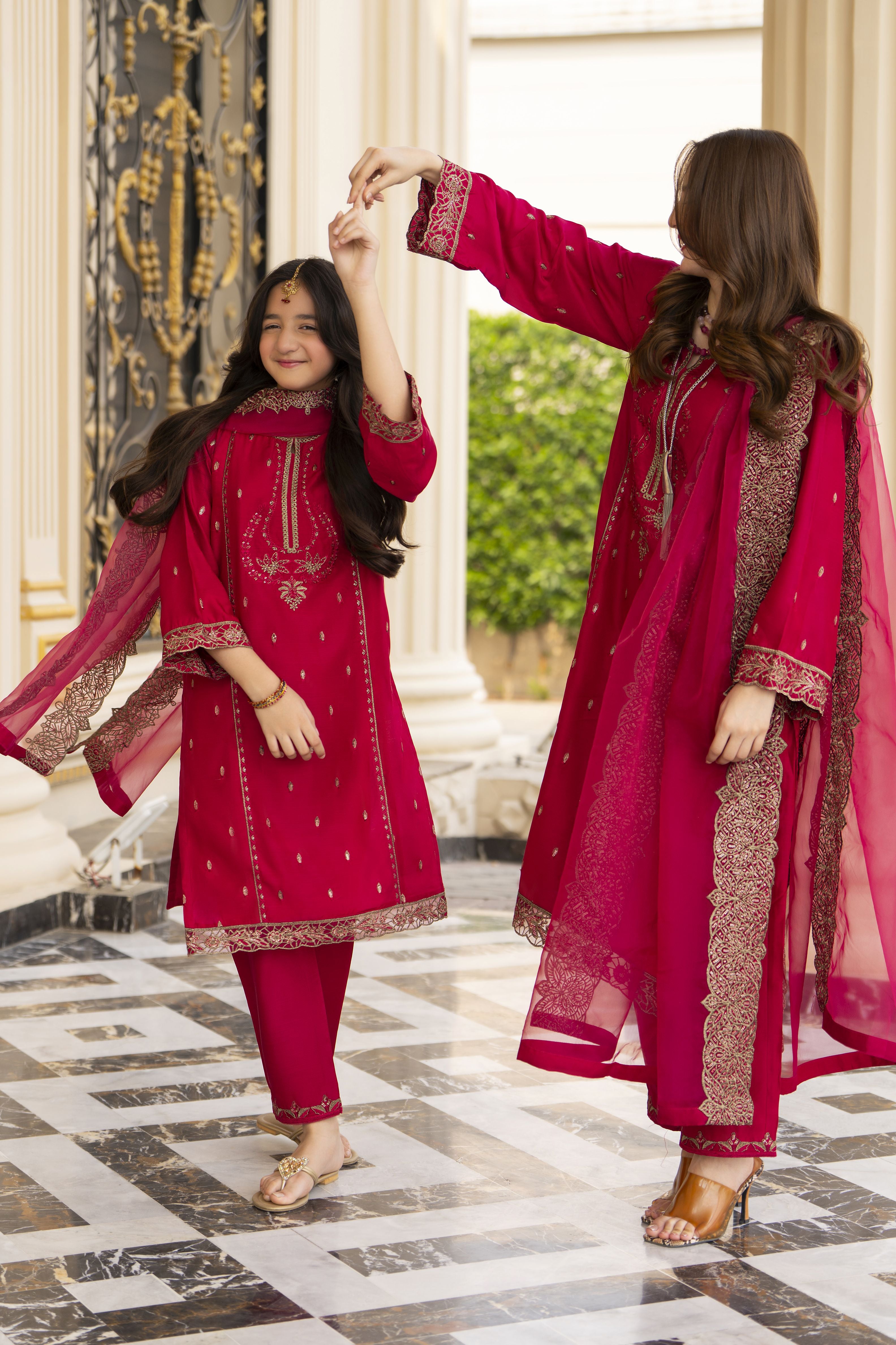 Threads of Love by Hemline – TOL7 Mother Daughter Matching Dress