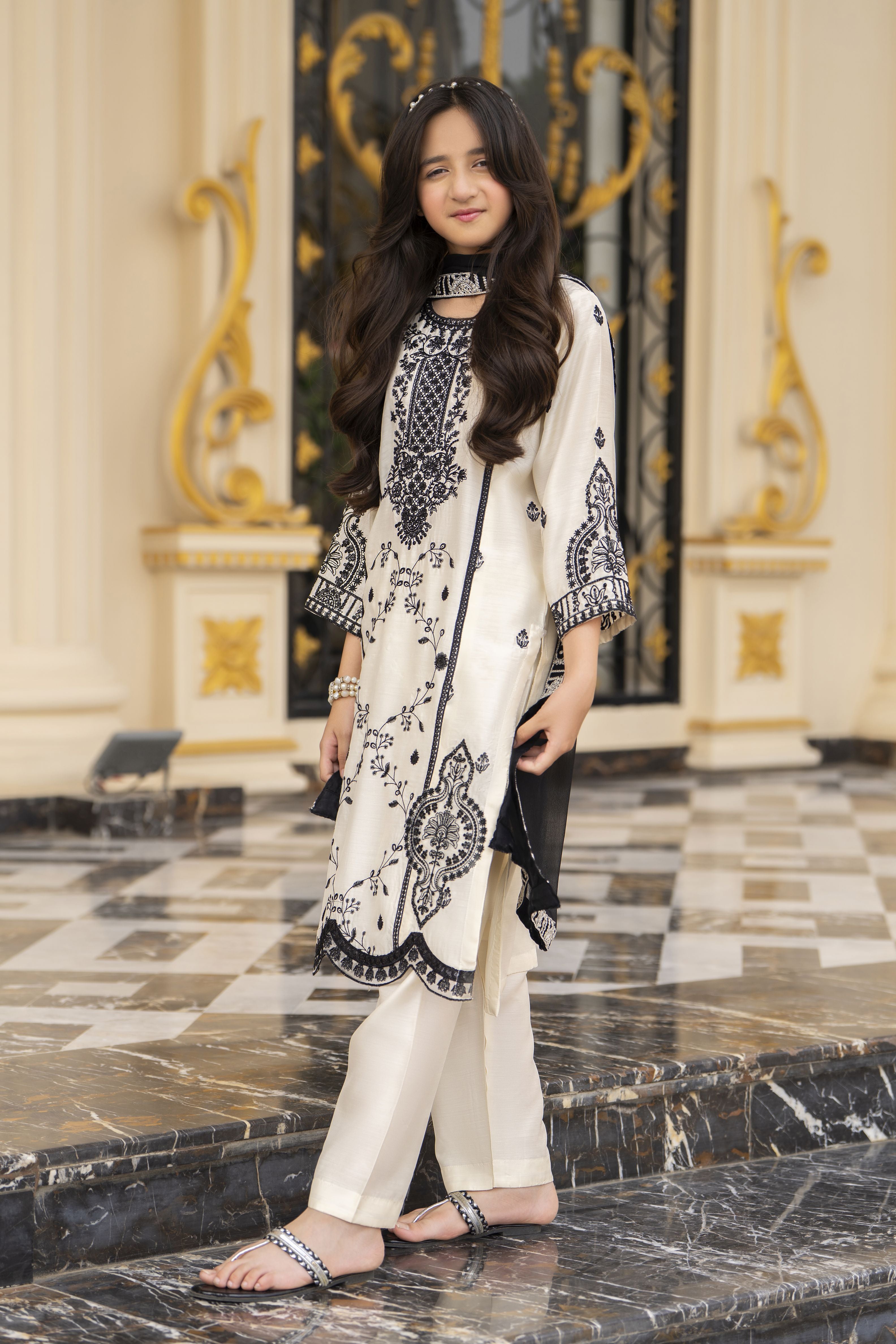 Threads of Love by Hemline – TOL3 Embroidered Viscose Mother Daughter Matching Dress