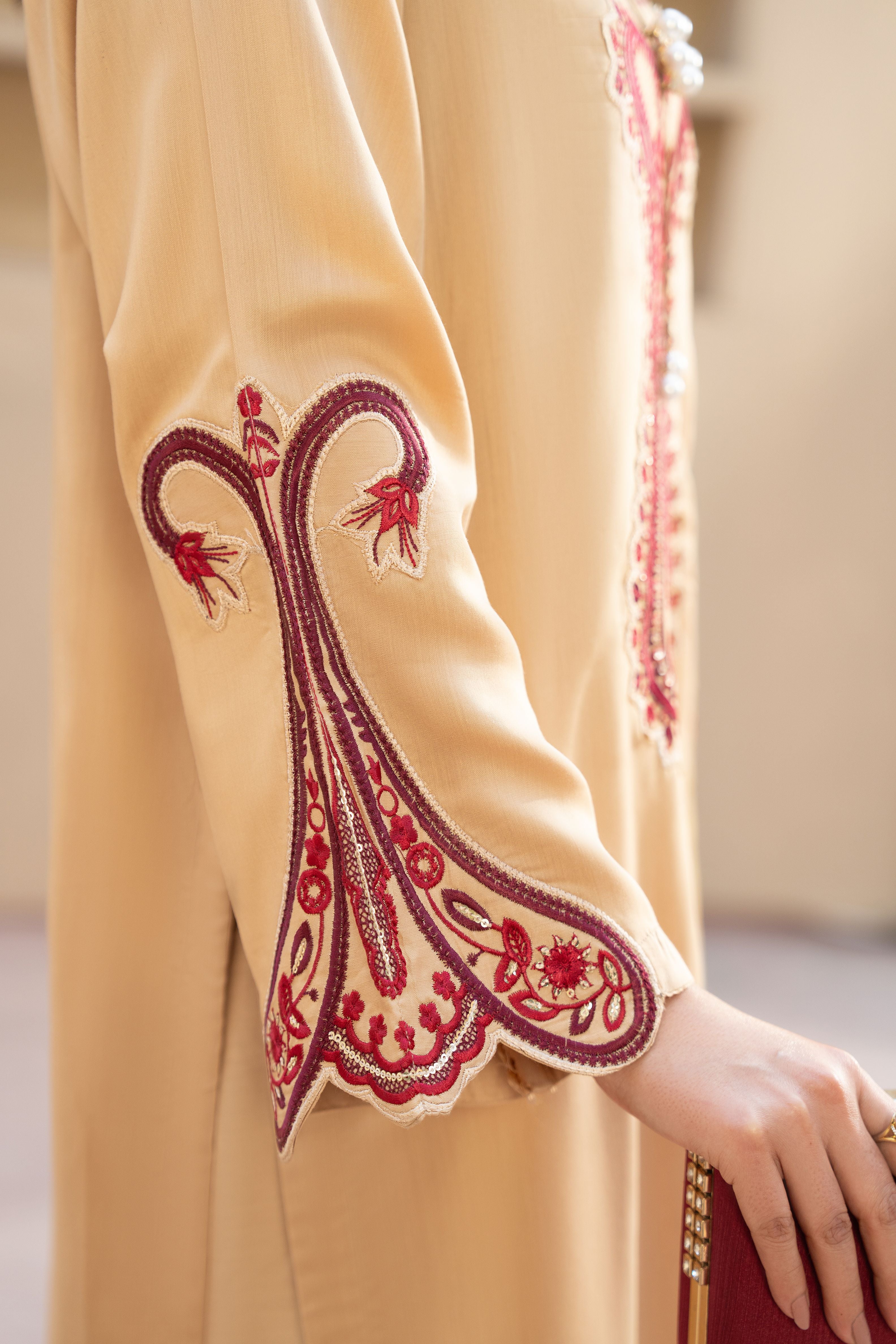 ZZ7 Zimal Zephira Beige & Crimson Embroidered 3pc Viscose Suit