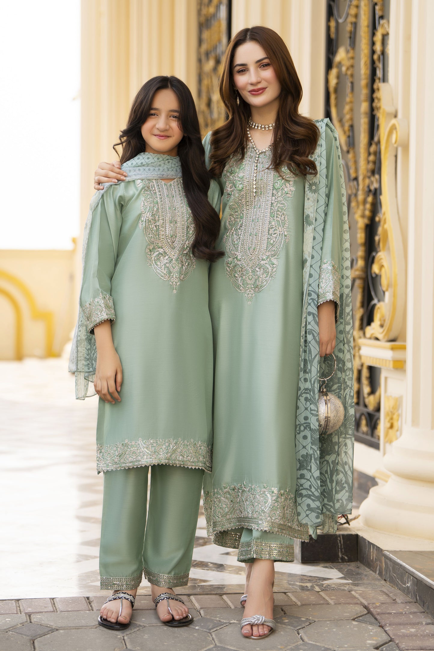 Threads of Love by Hemline – TOL4 Embroidered Viscose Mother Daughter Matching Dress