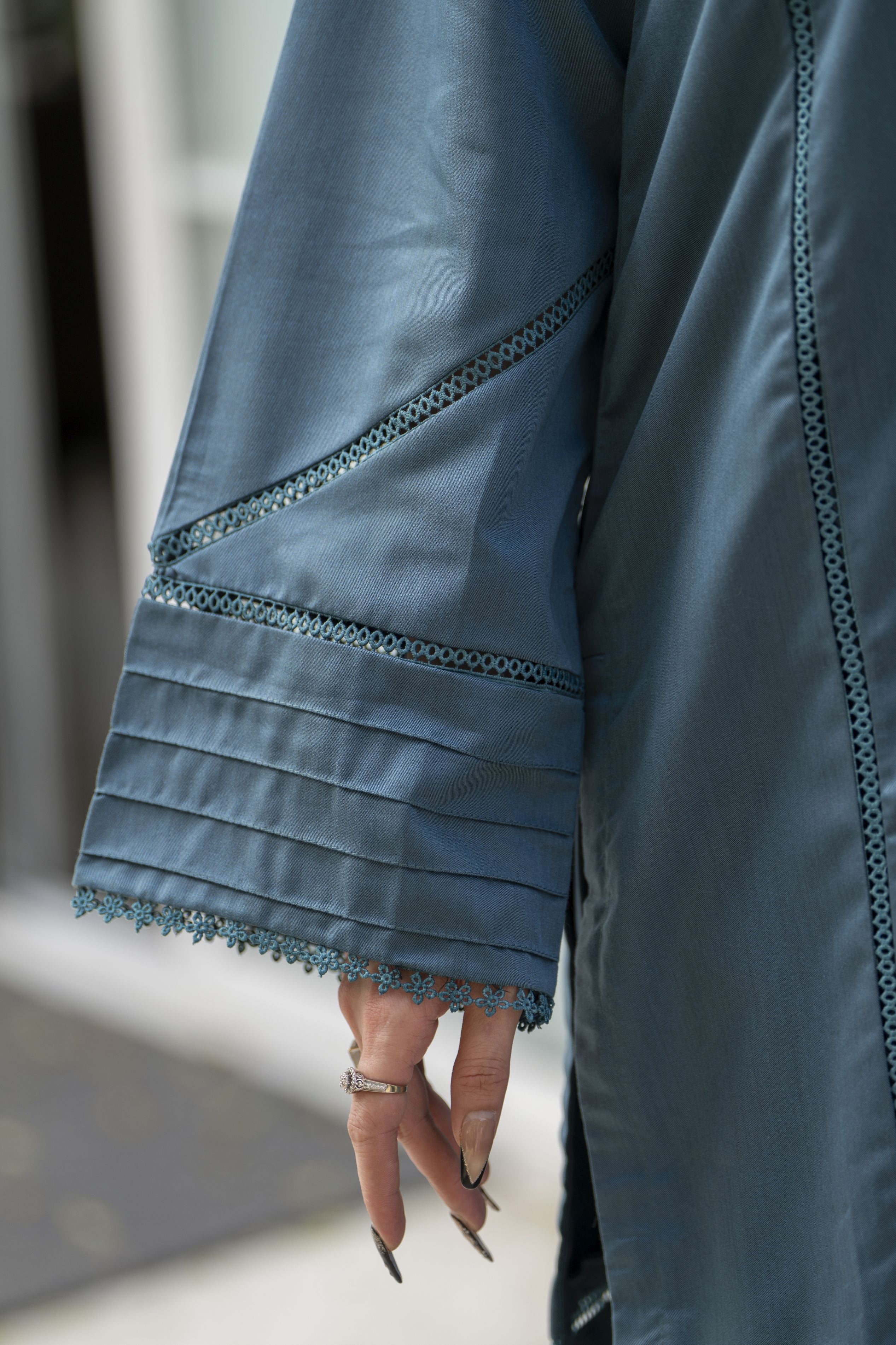 Aabpara Simply Warm Winter Linen 3pc Ready to Wear with Dyed Net Dupatta SWA9