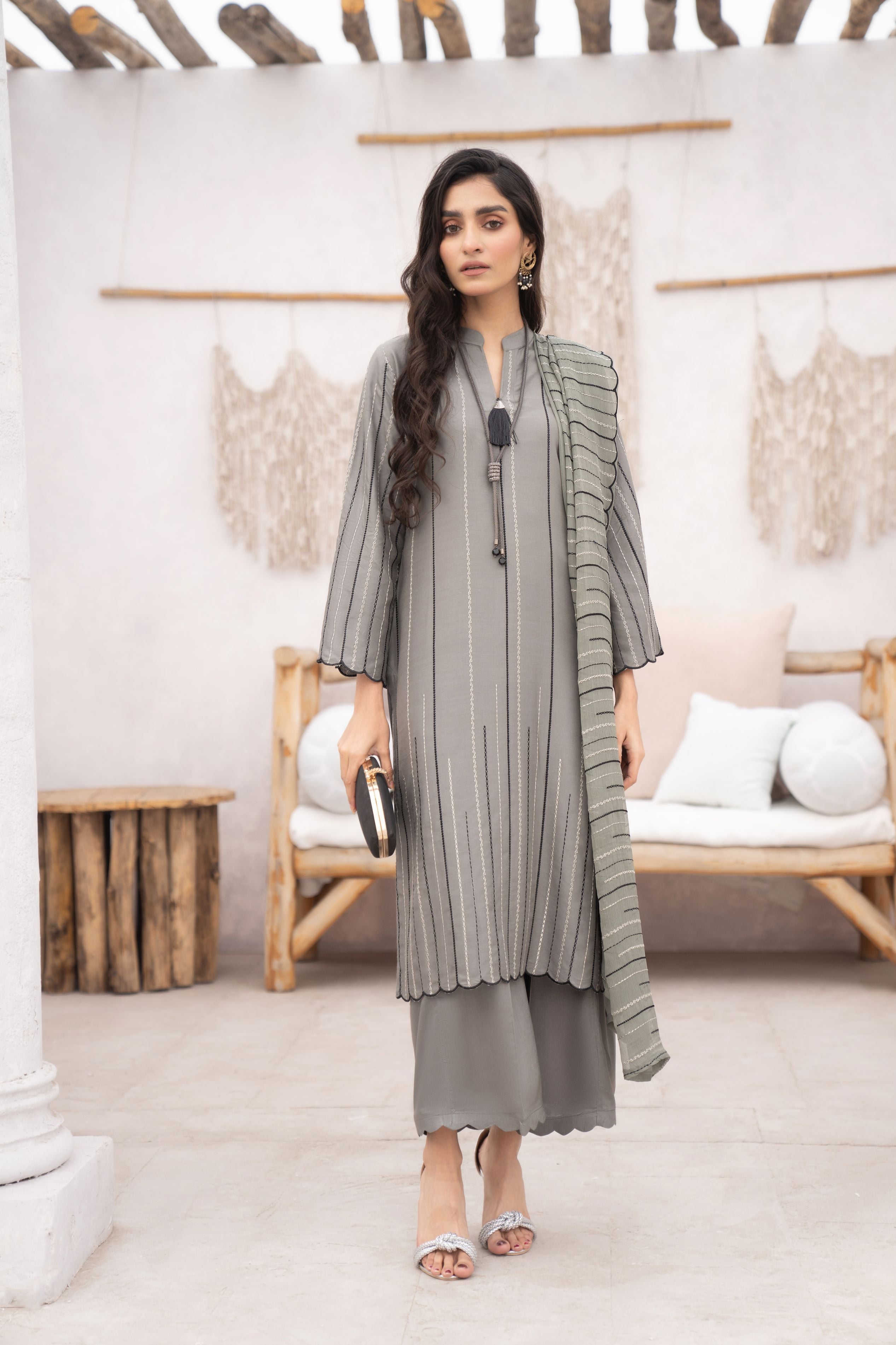 Hemline's Chai Moments Collection CM2