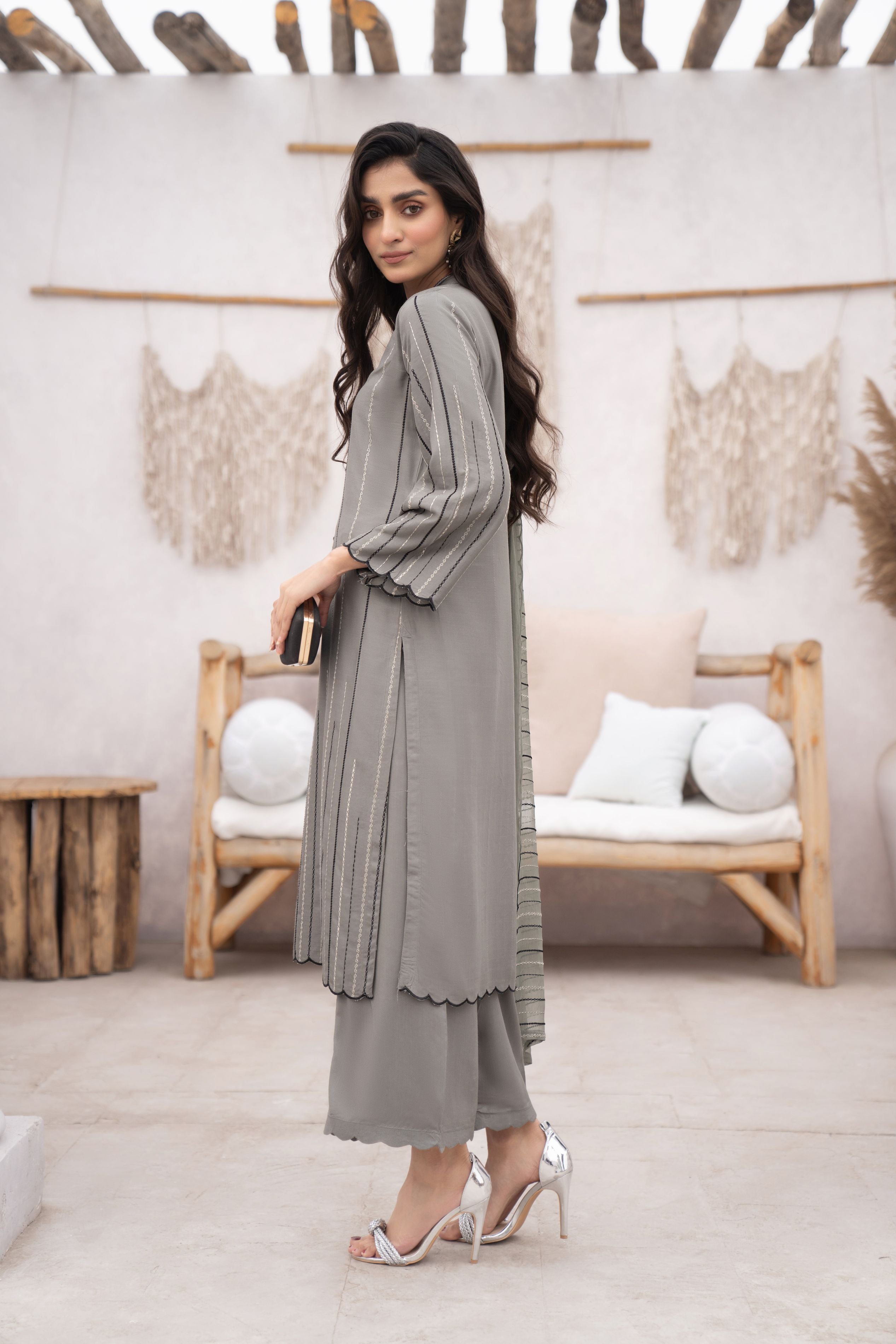 Hemline's Chai Moments Collection CM2