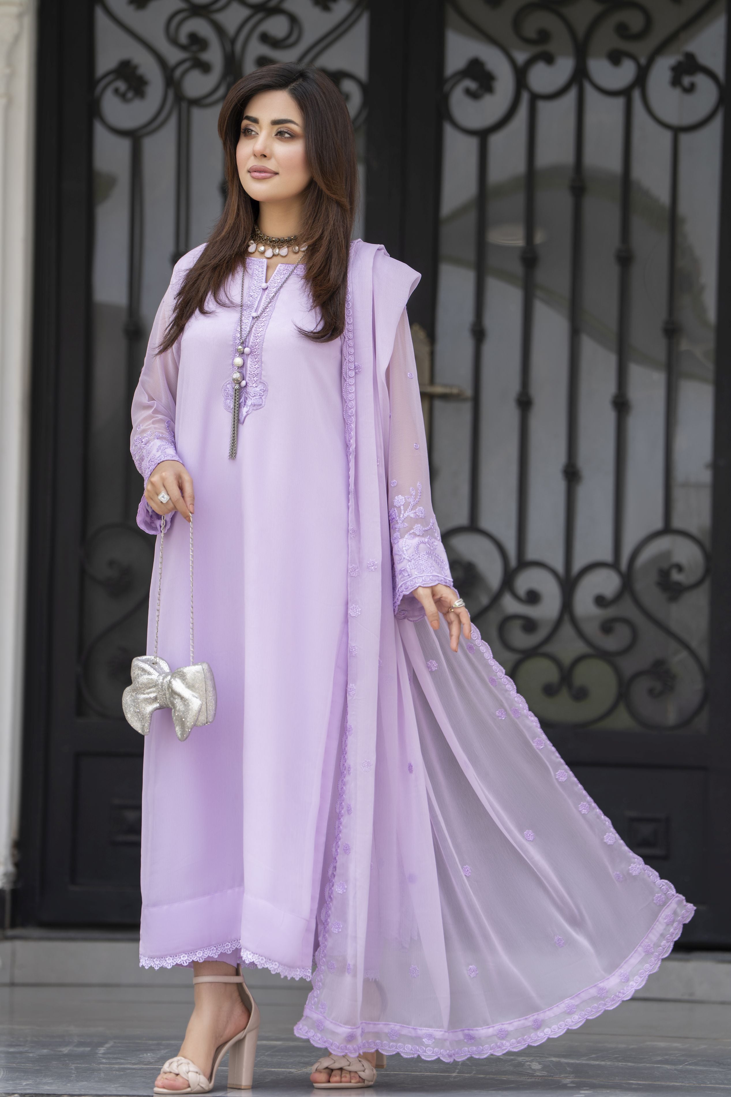 Gul Warun Lustre Chiffon – 3pc Ready to Wear Lilac Embroidered Chiffon Dress LSG5