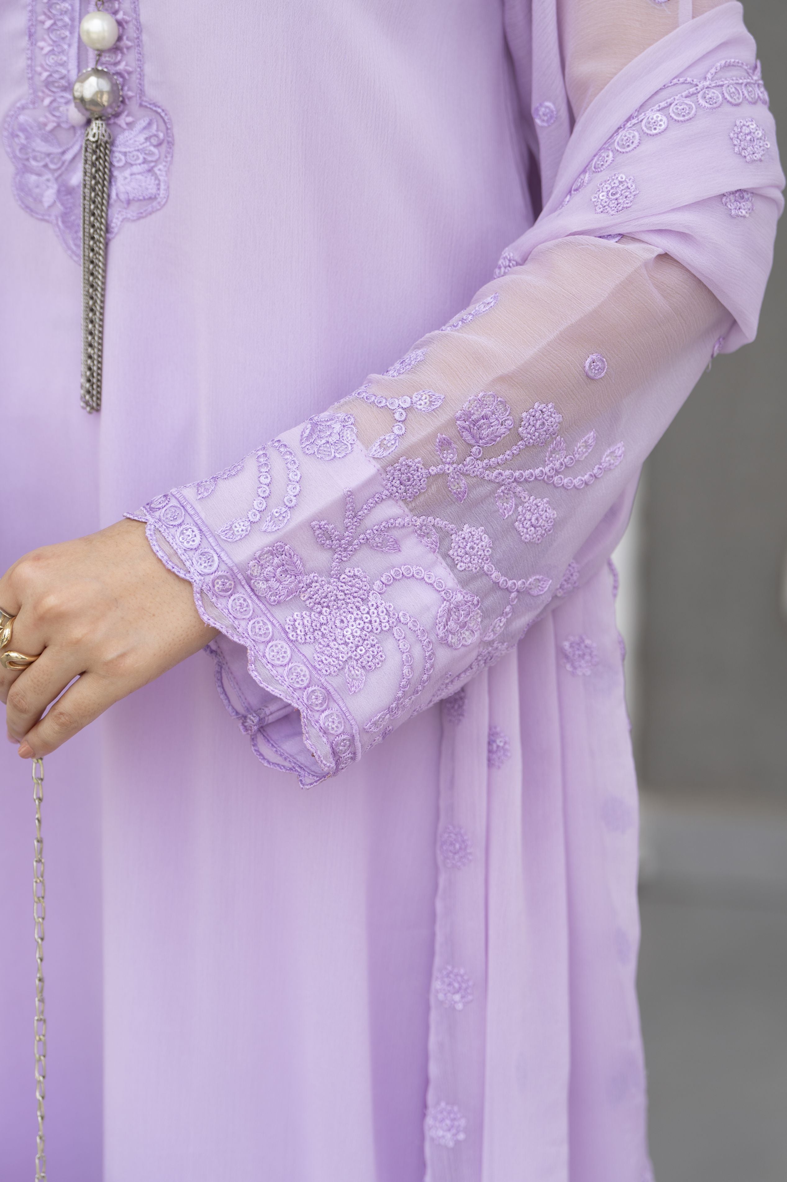 Gul Warun Lustre Chiffon – 3pc Ready to Wear Lilac Embroidered Chiffon Dress LSG5