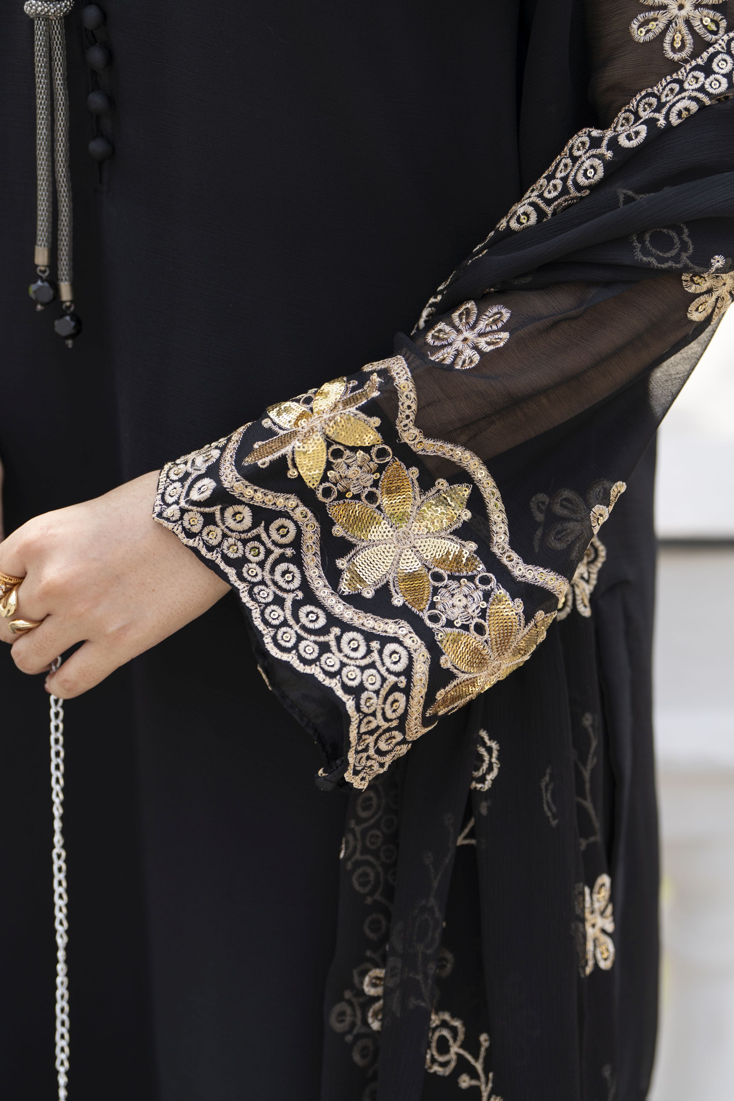 Gul Warun Lustre Chiffon – 3pc Ready to Wear Black Embroidered Long Dress LSG7