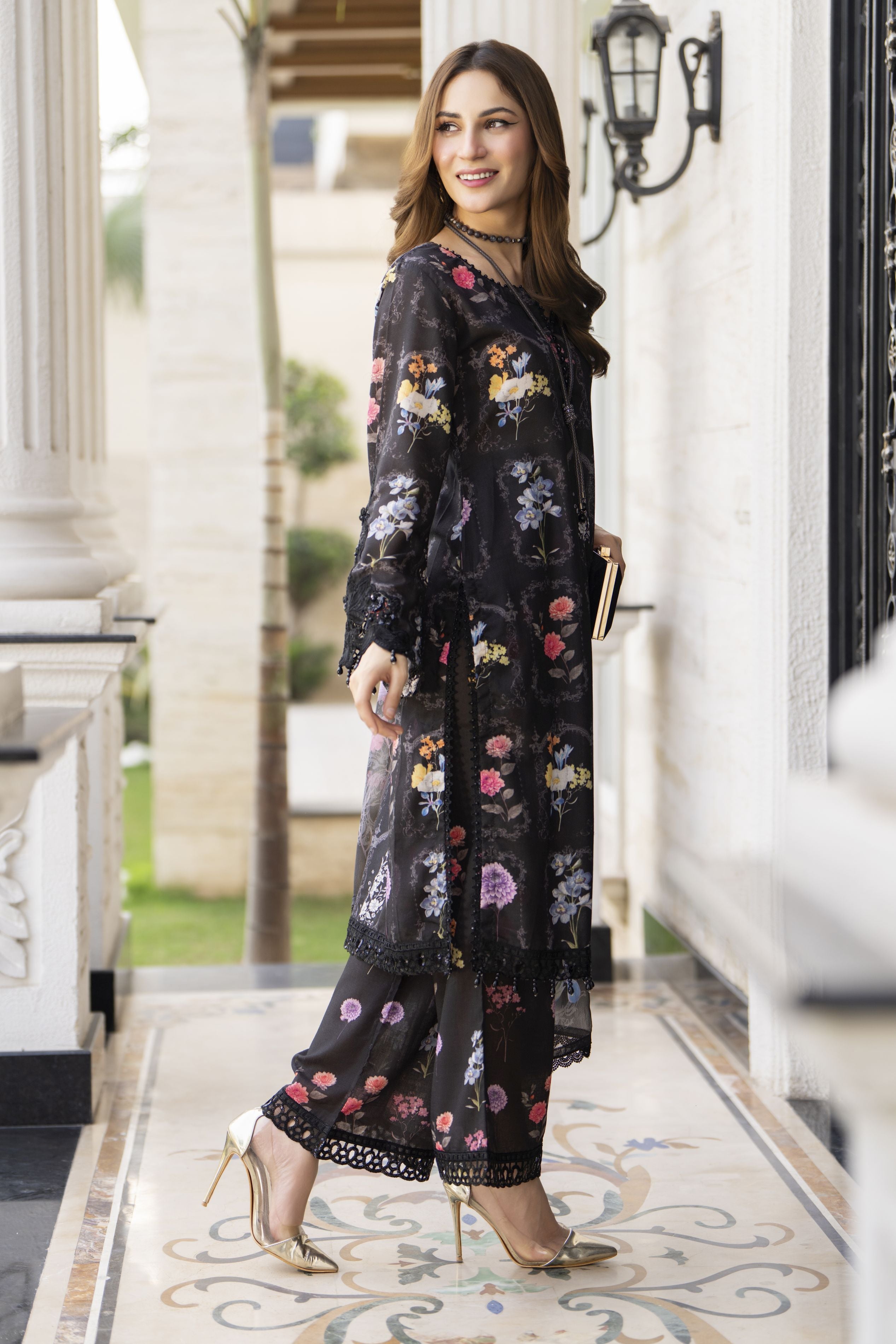 Silver Petals Ready to Wear Lawn Collection – SPRW4