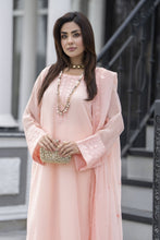 Gul Warun Lustre Chiffon – 3pc Ready to Wear Peach Embroidered Chiffon Dress LSG1