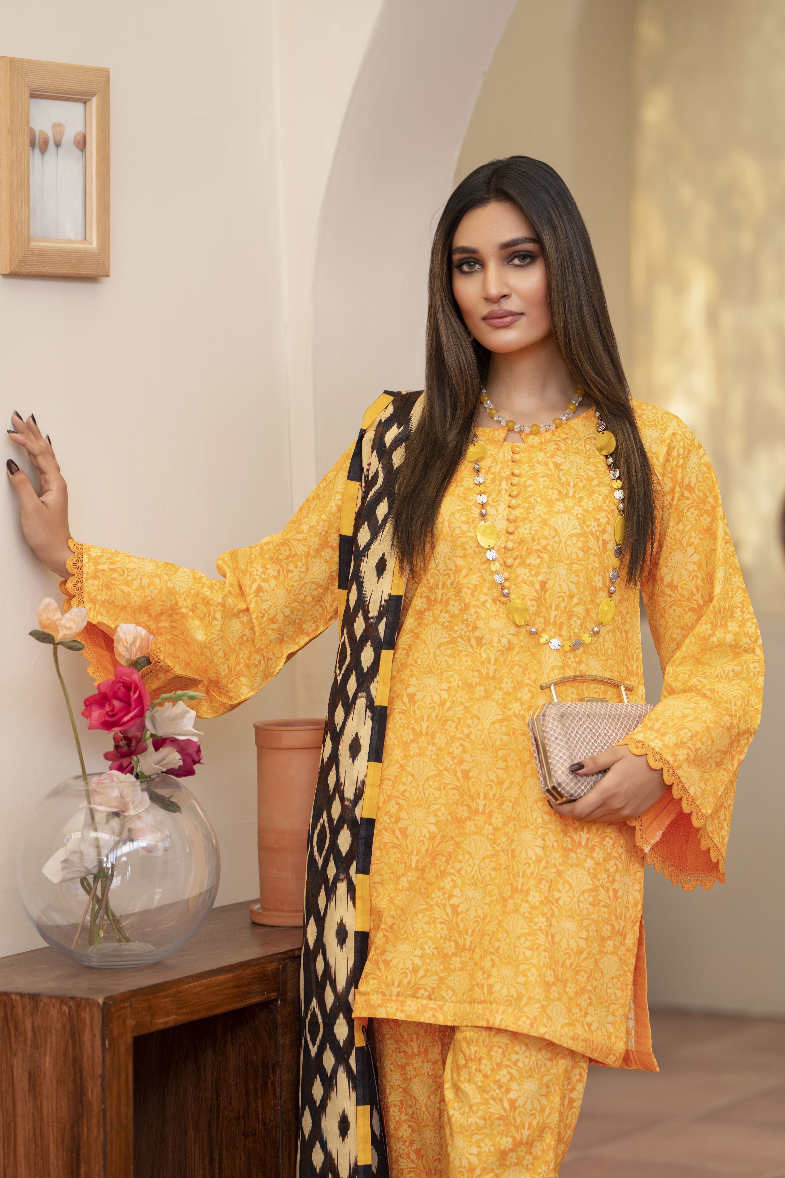 3pc Ready to Wear Breeze by Aabpara Printed Lawn Womenswear BBA1