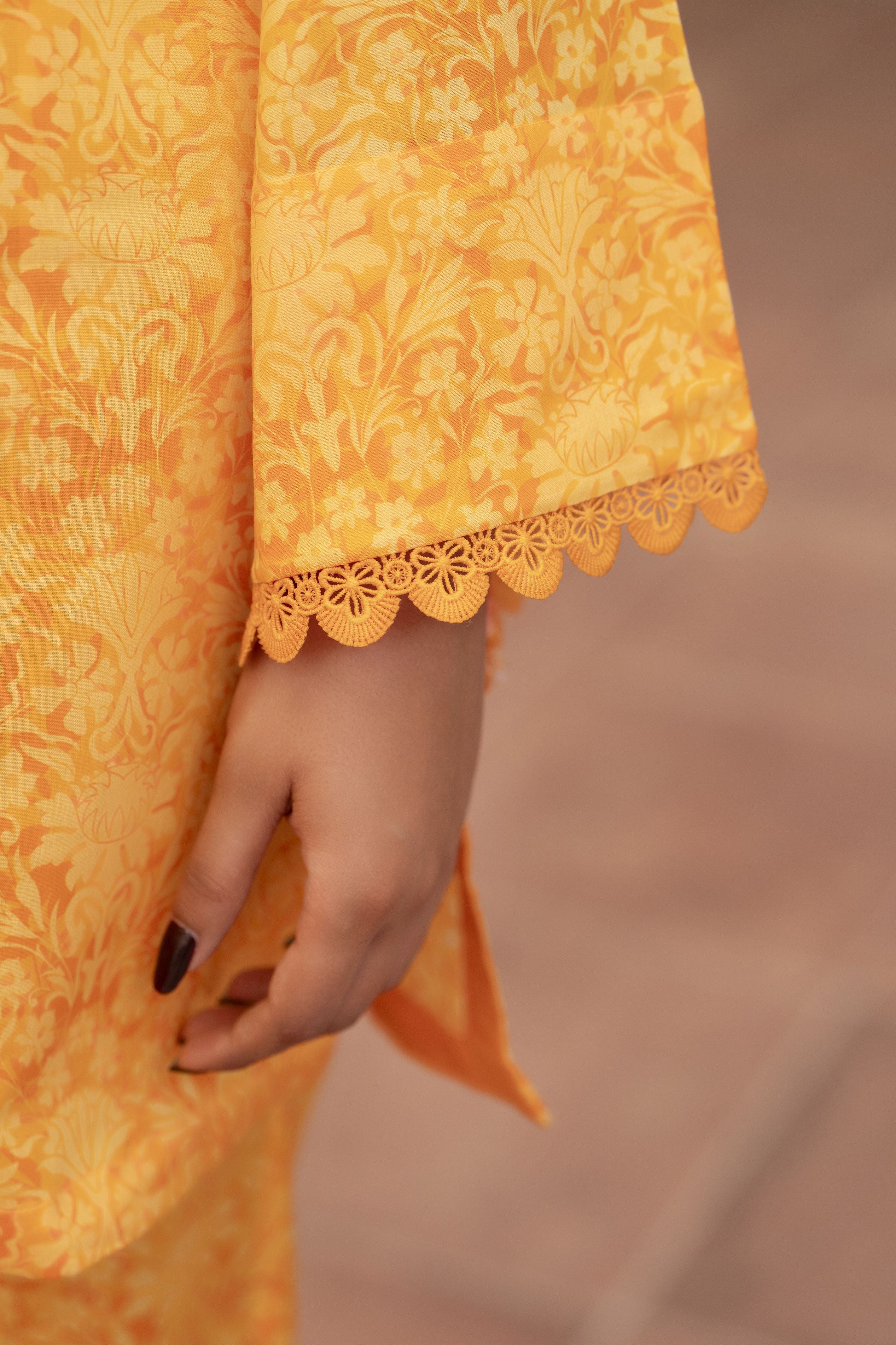 3pc Ready to Wear Breeze by Aabpara Printed Lawn Womenswear BBA1