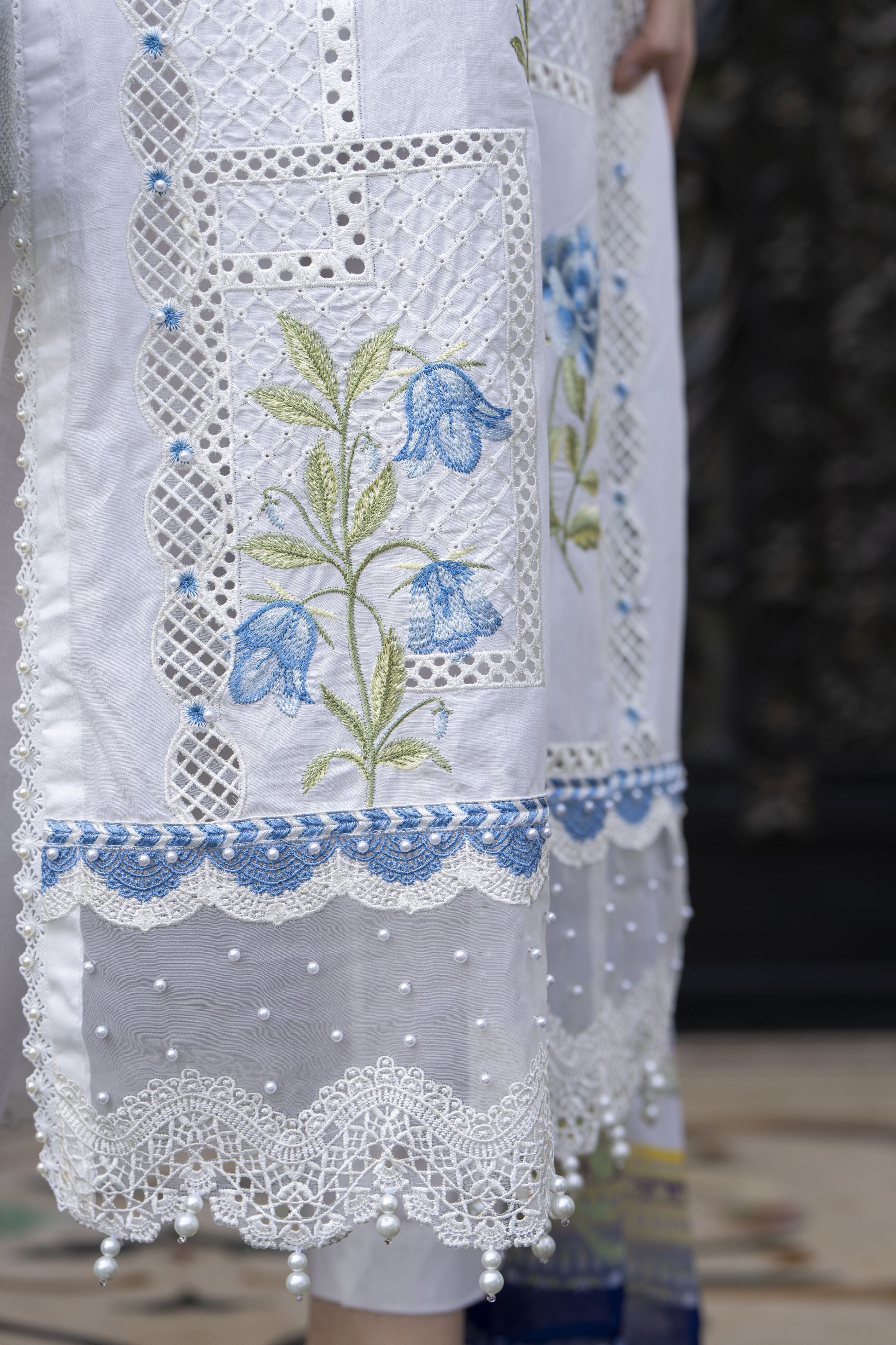 Silver Petals Ready to Wear Lawn Collection – SPRW6