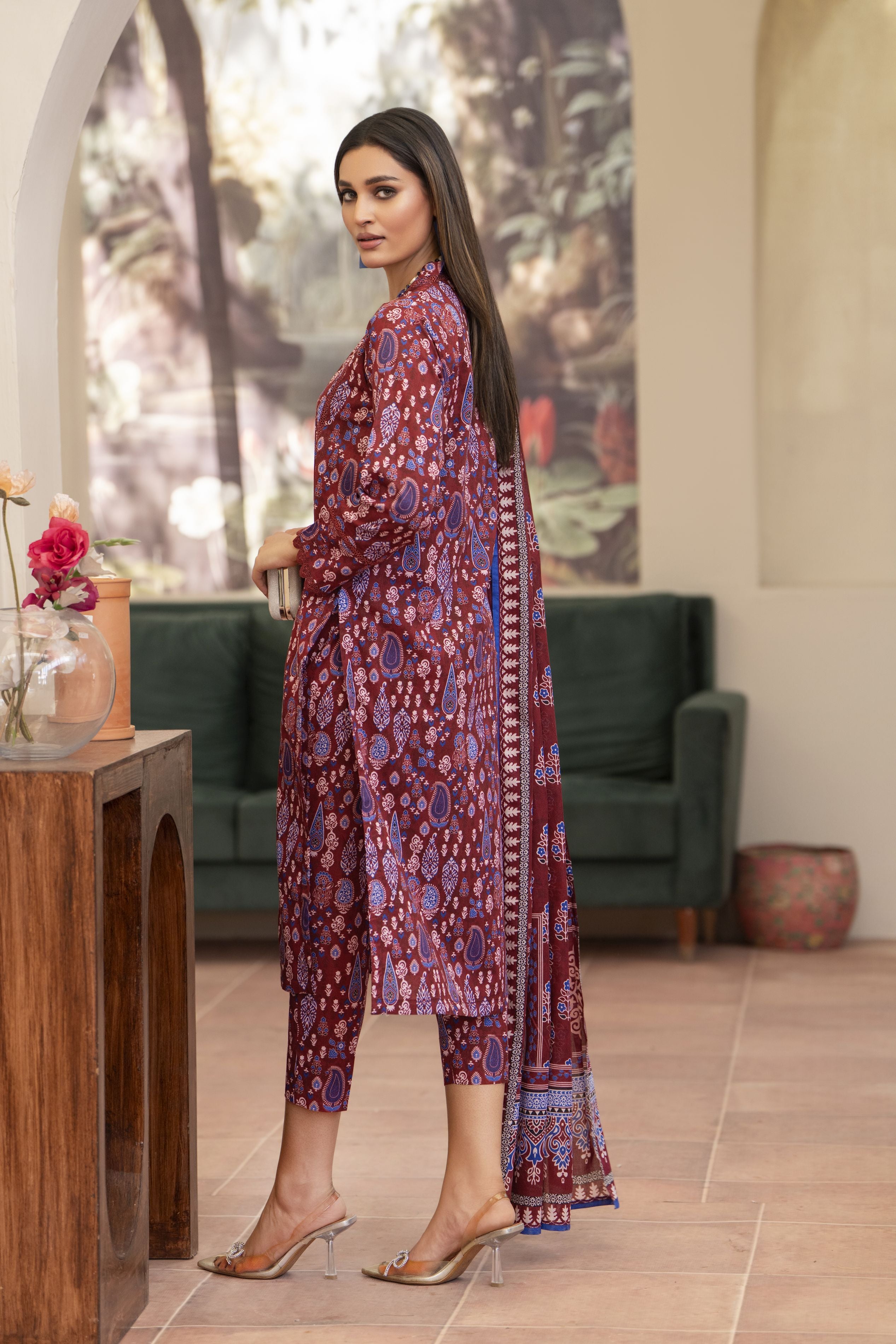 3pc Ready to Wear Breeze by Aabpara Printed Lawn Womenswear BBA5