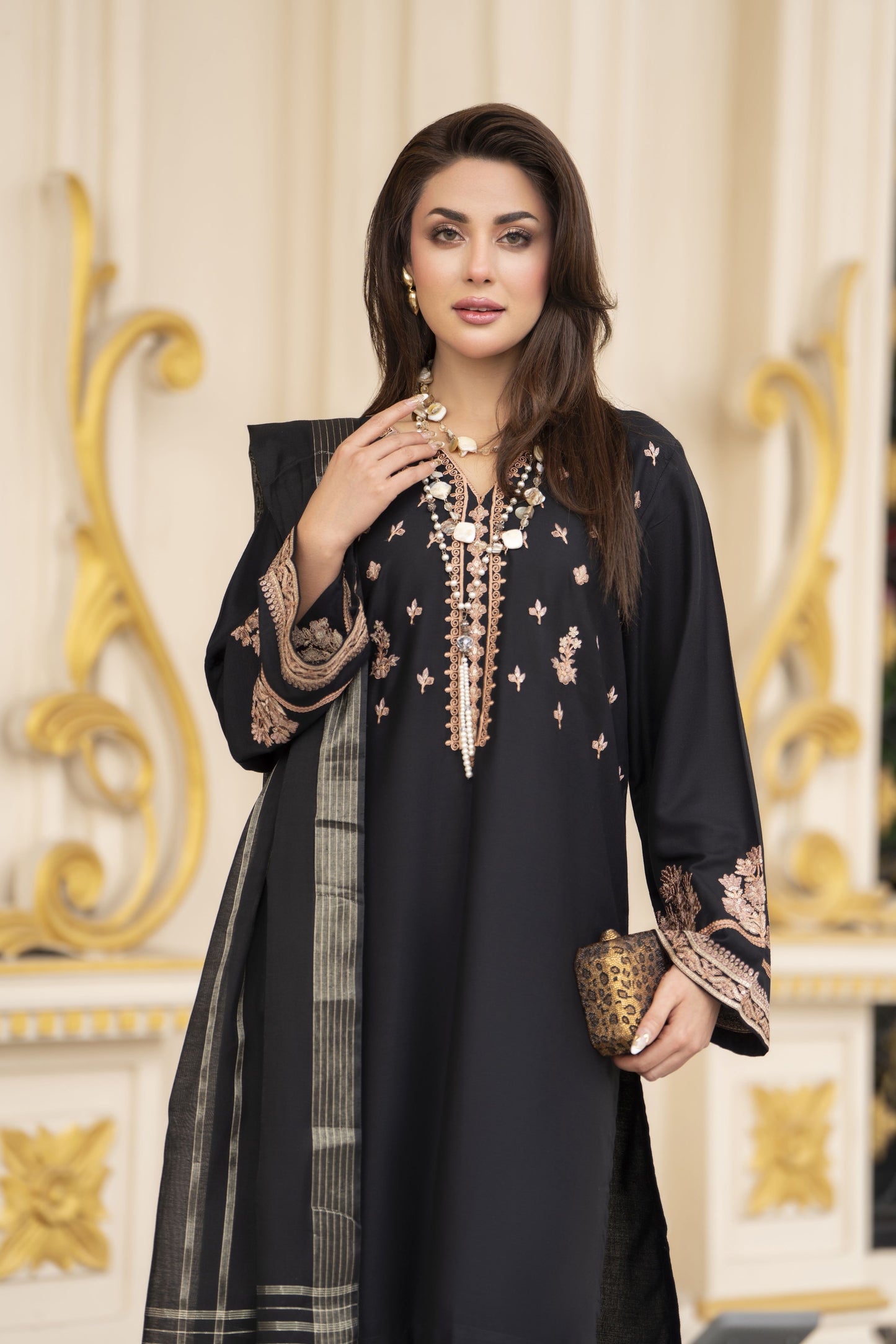 3pc Embroidered Linen Suit with Jacquard Dupatta Soraya SBH7