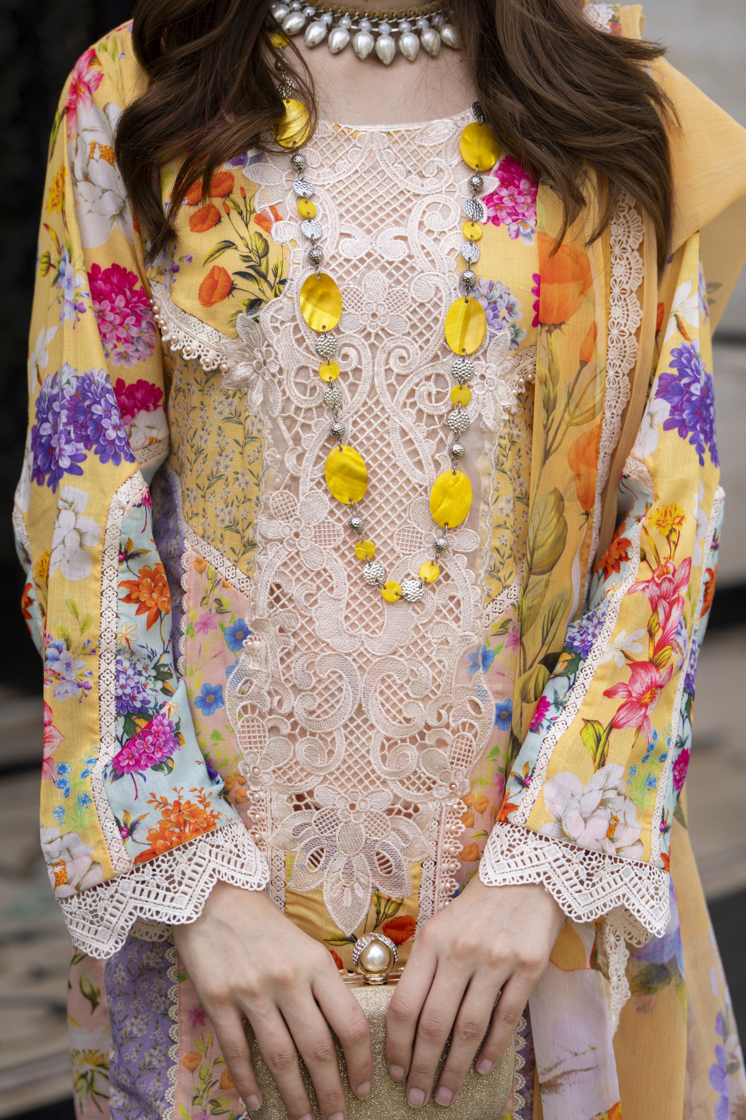 Silver Petals Ready to Wear Lawn Collection – SPRW1