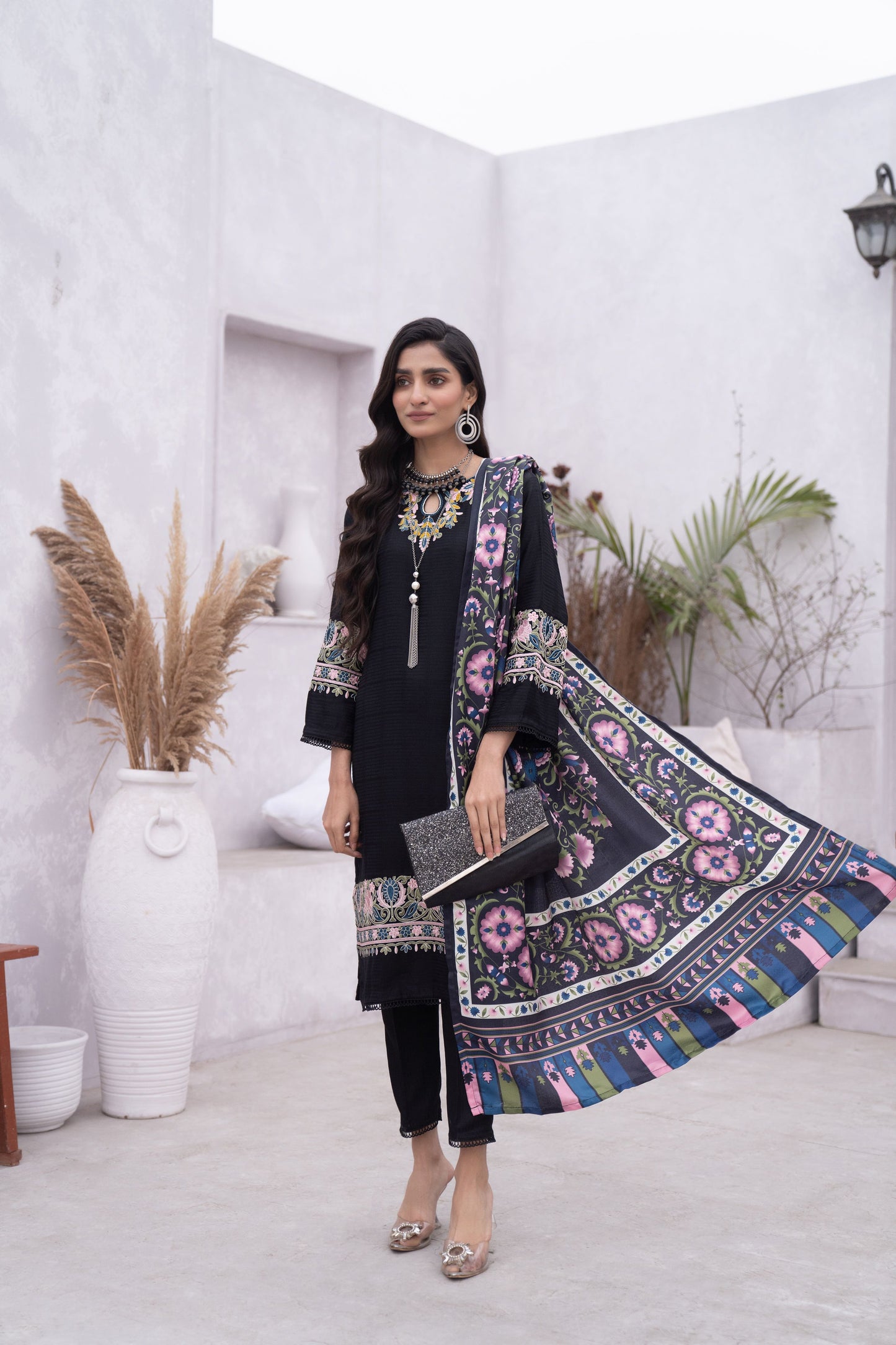 Hemline's Chai Moments Collection CM5