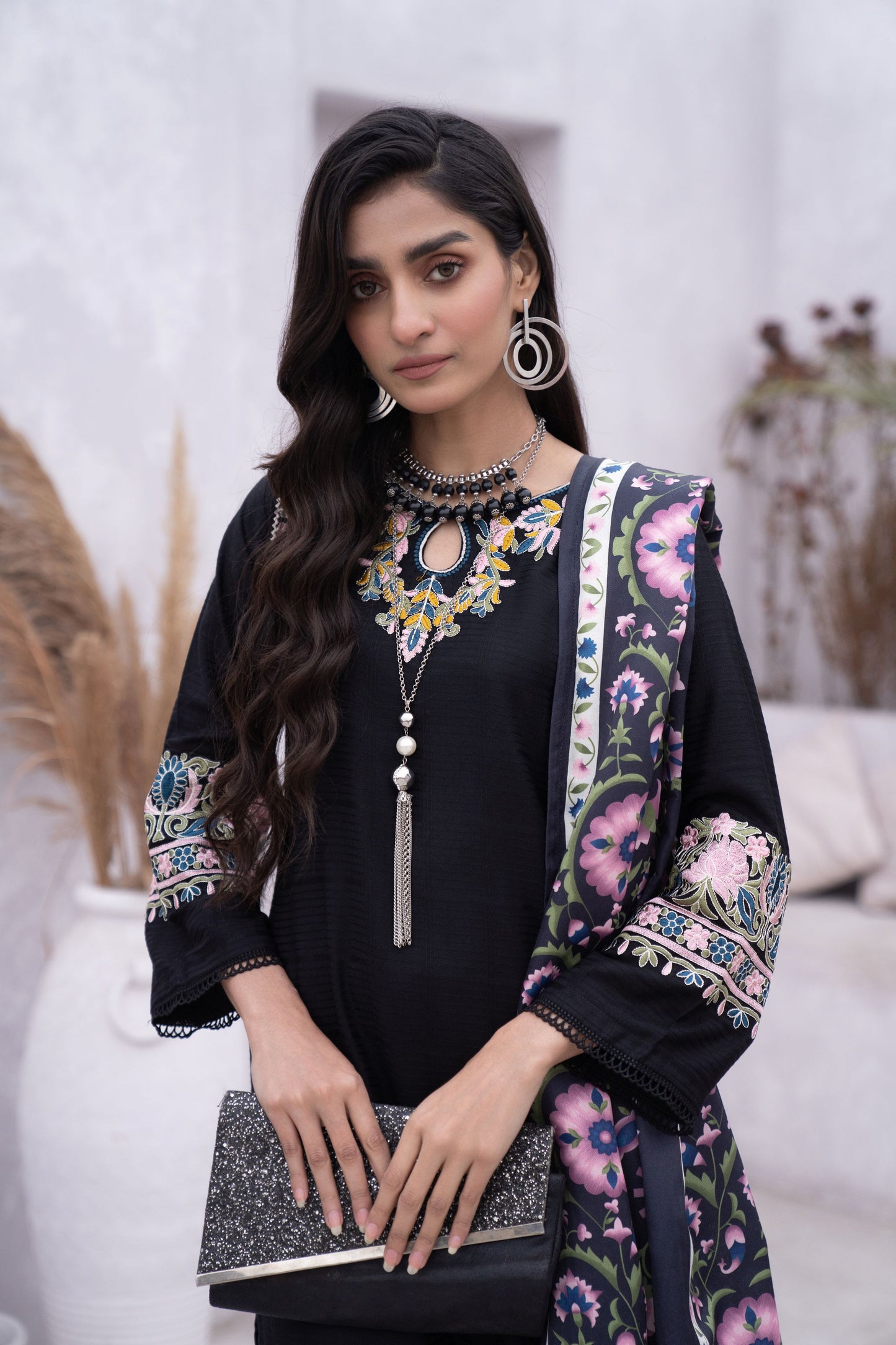 Hemline's Chai Moments Collection CM5