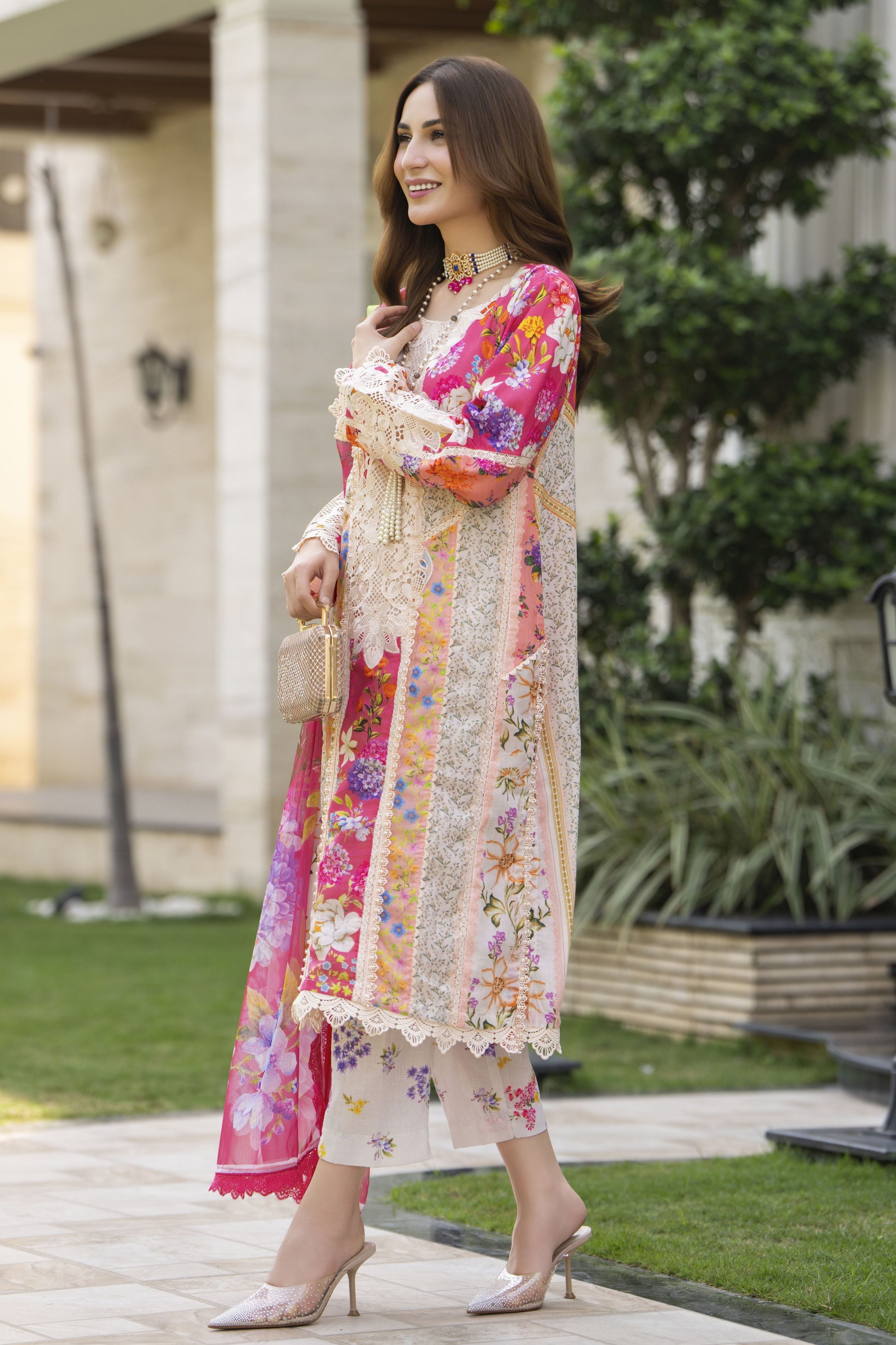Silver Petals Ready to Wear Lawn Collection – SPRW3