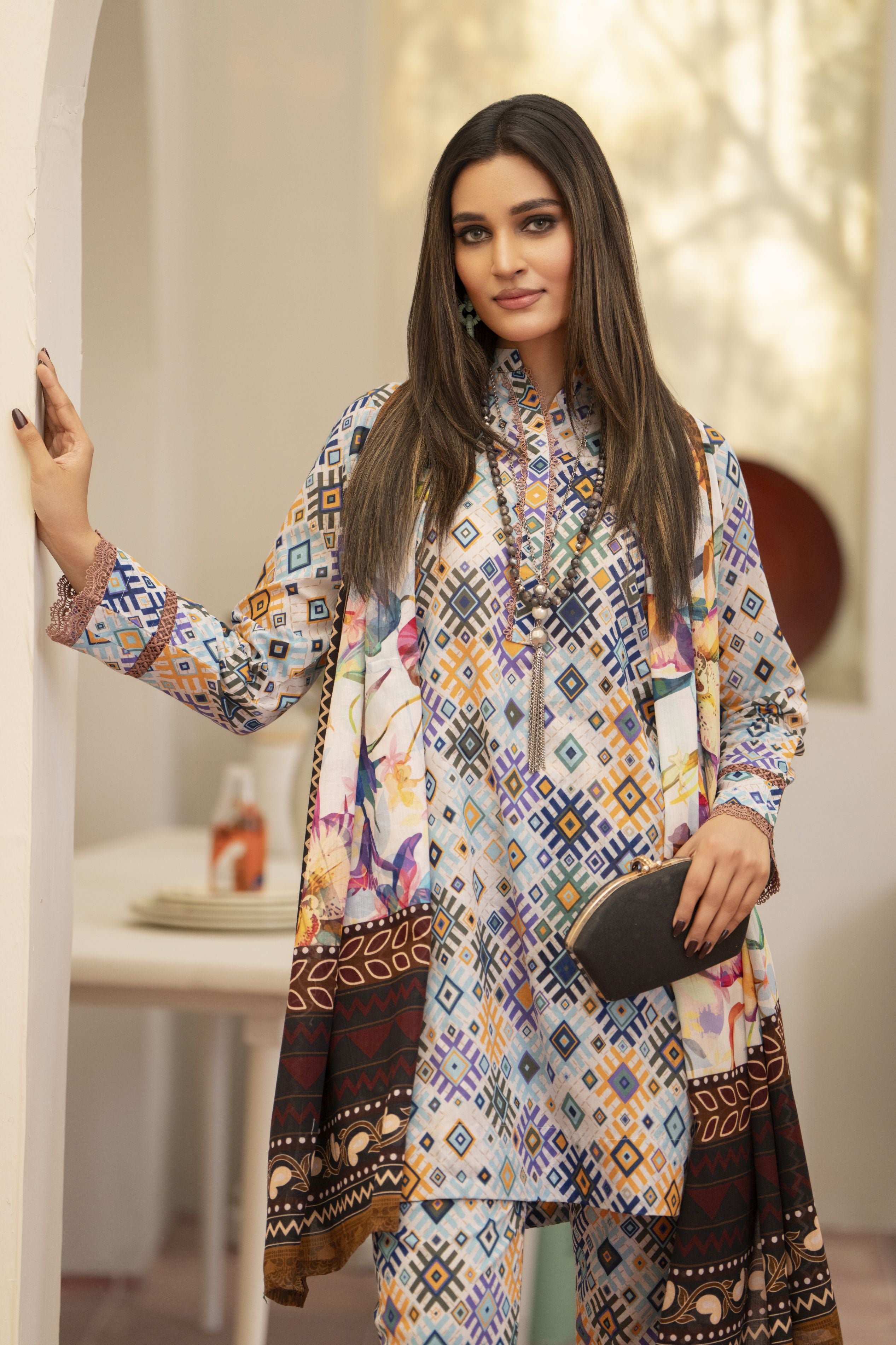 3pc Ready to Wear Breeze by Aabpara Printed Lawn Womenswear BBA7