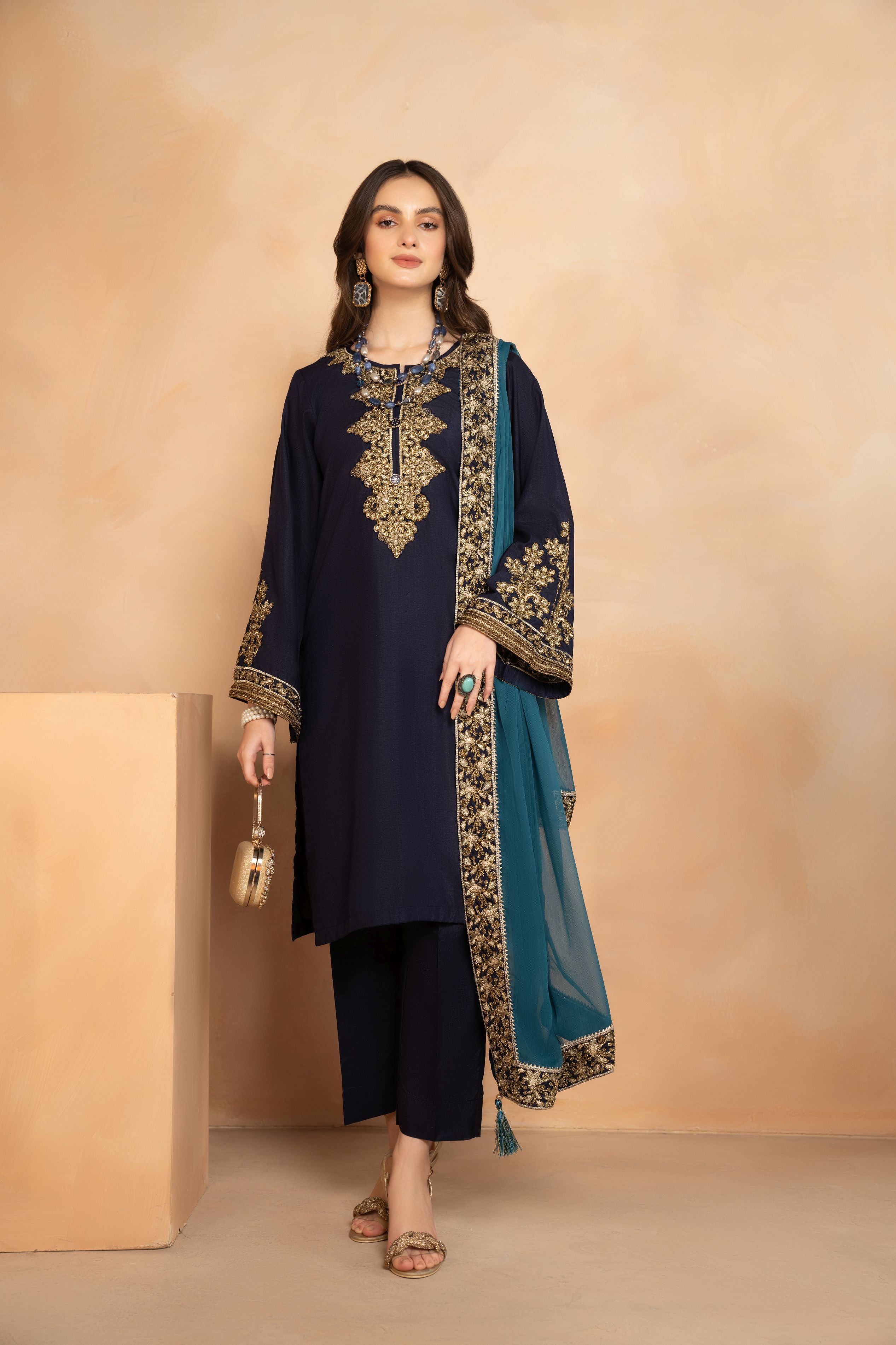 Regal Threads by Gul Warun Raw Silk Edition GRS1