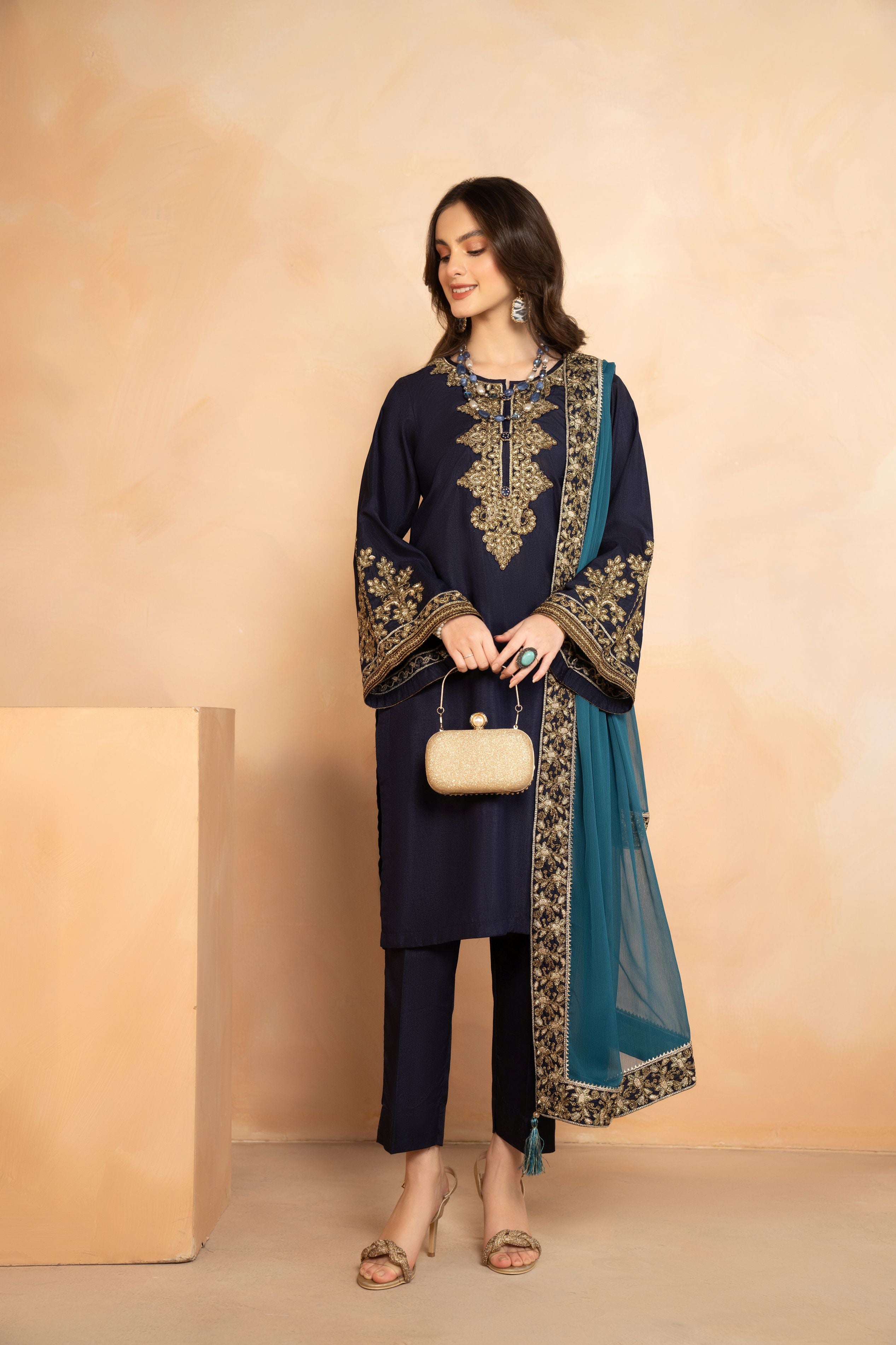 Regal Threads by Gul Warun Raw Silk Edition GRS1