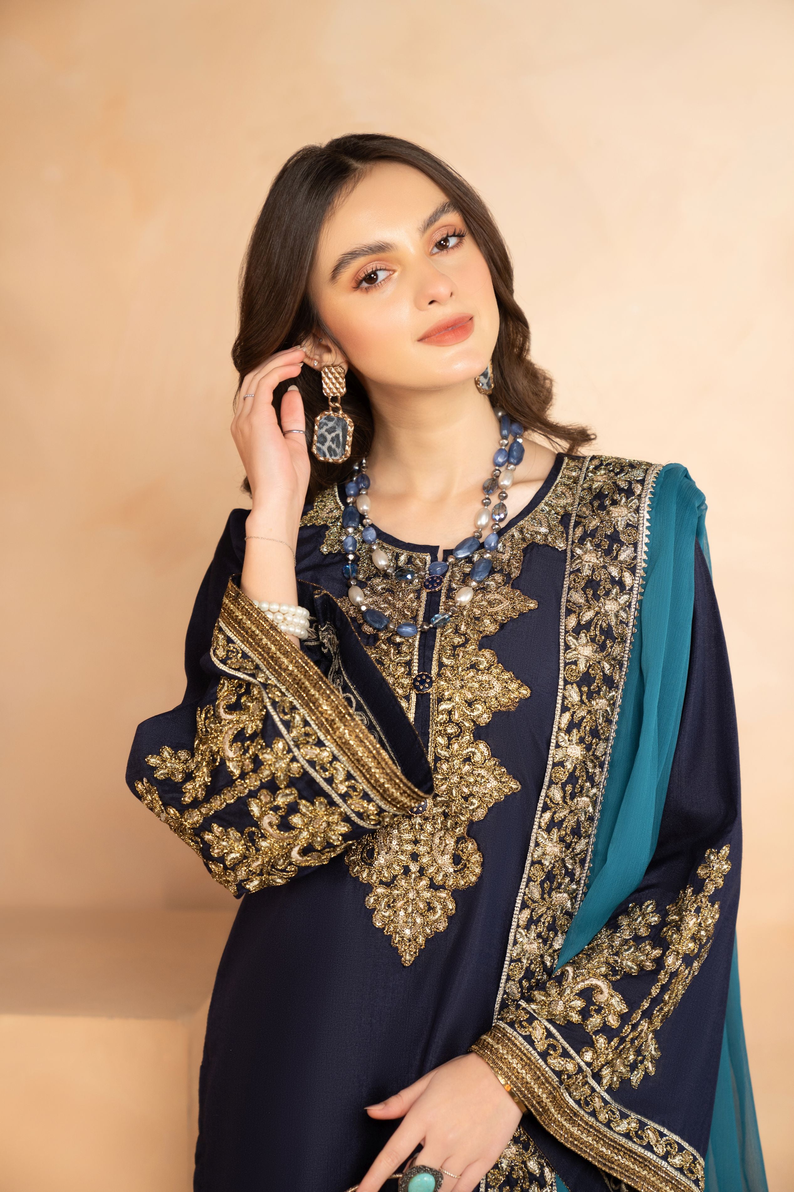 Regal Threads by Gul Warun Raw Silk Edition GRS1