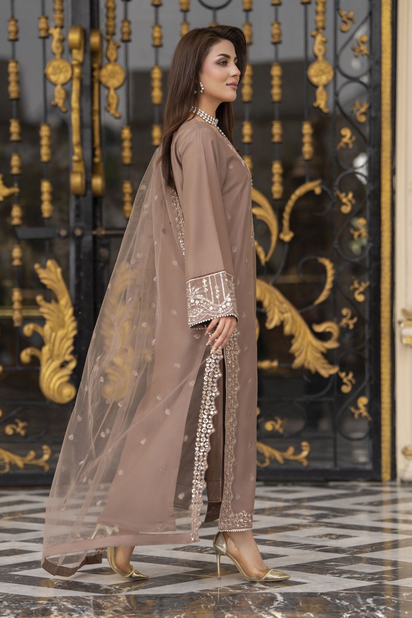 3pc Embroidered Linen Suit with Net Dupatta Soraya SBH8