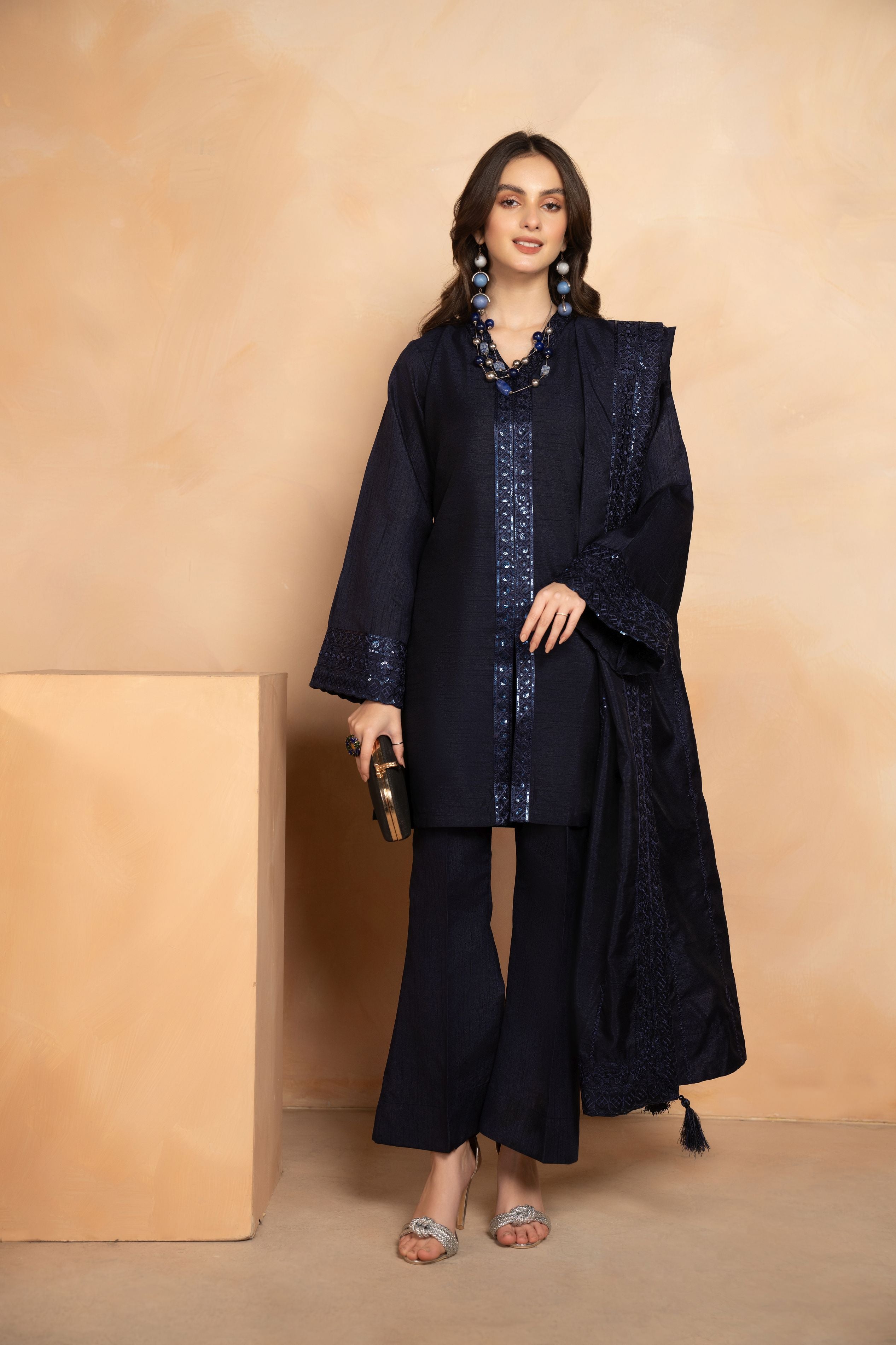 Regal Threads by Gul Warun Raw Silk Edition GRS10