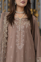 3pc Embroidered Linen Suit with Net Dupatta Soraya SBH8