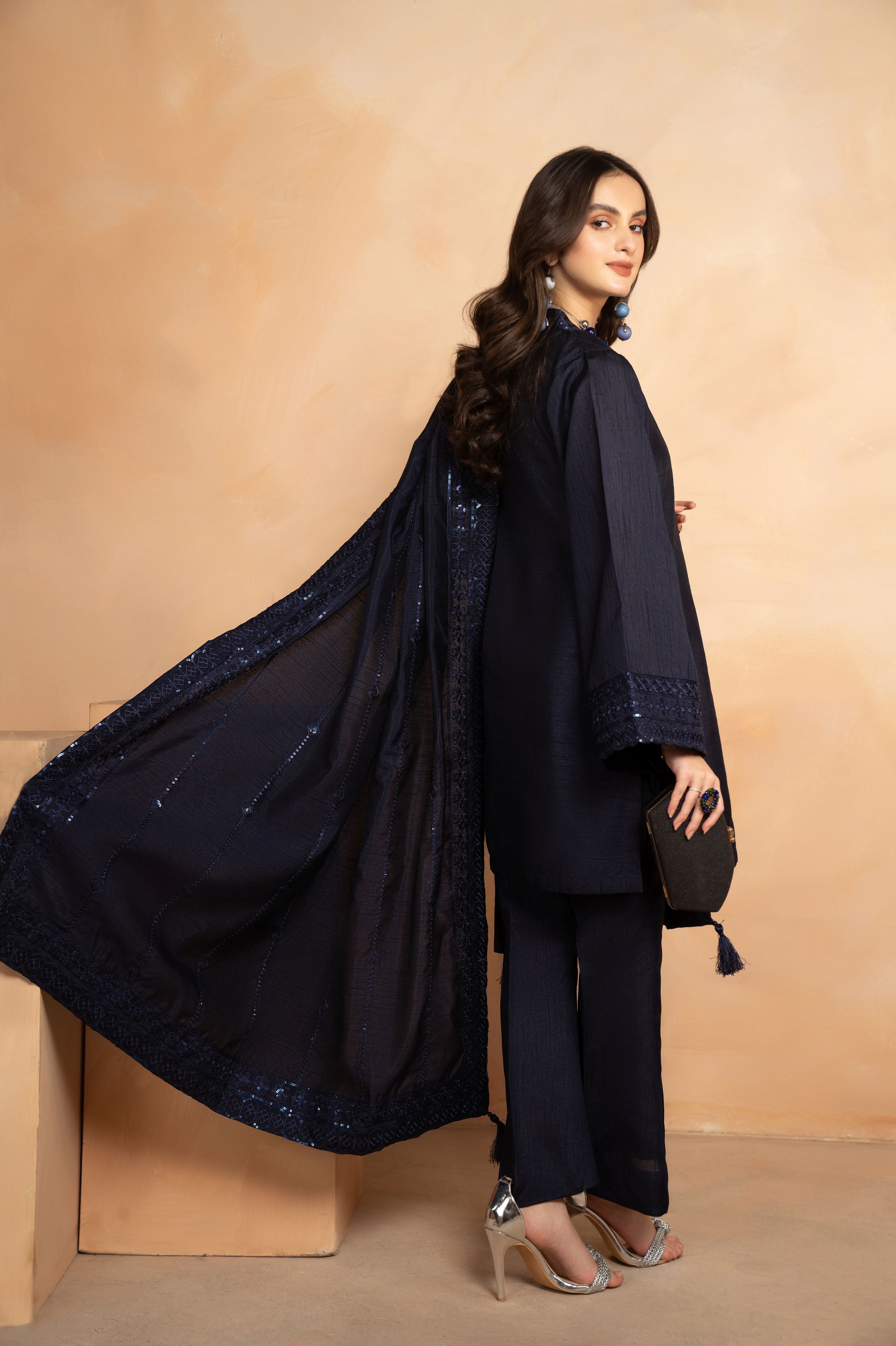 Regal Threads by Gul Warun Raw Silk Edition GRS10