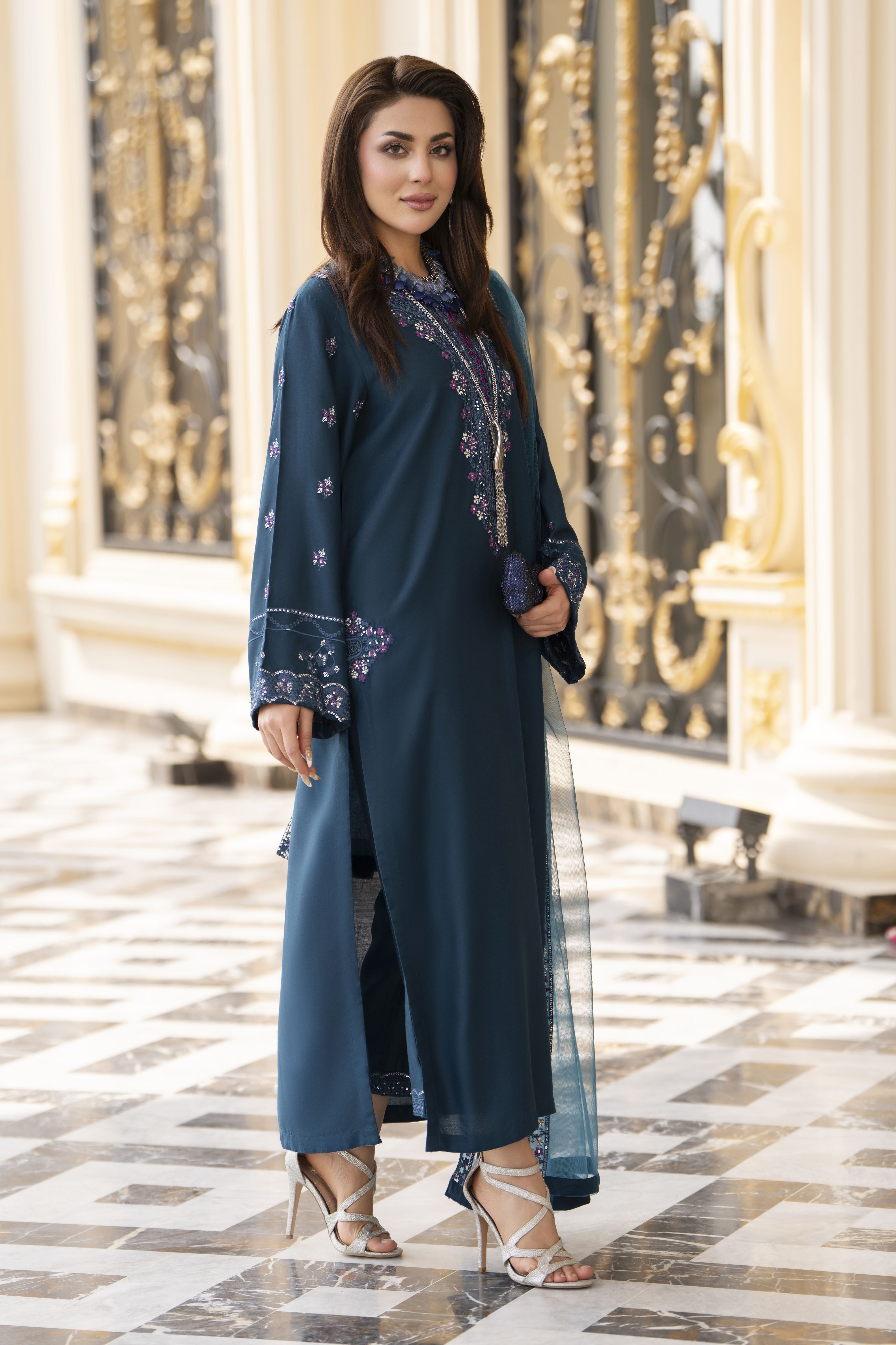 3pc Embroidered Linen Suit with Net Dupatta Soraya SBH5