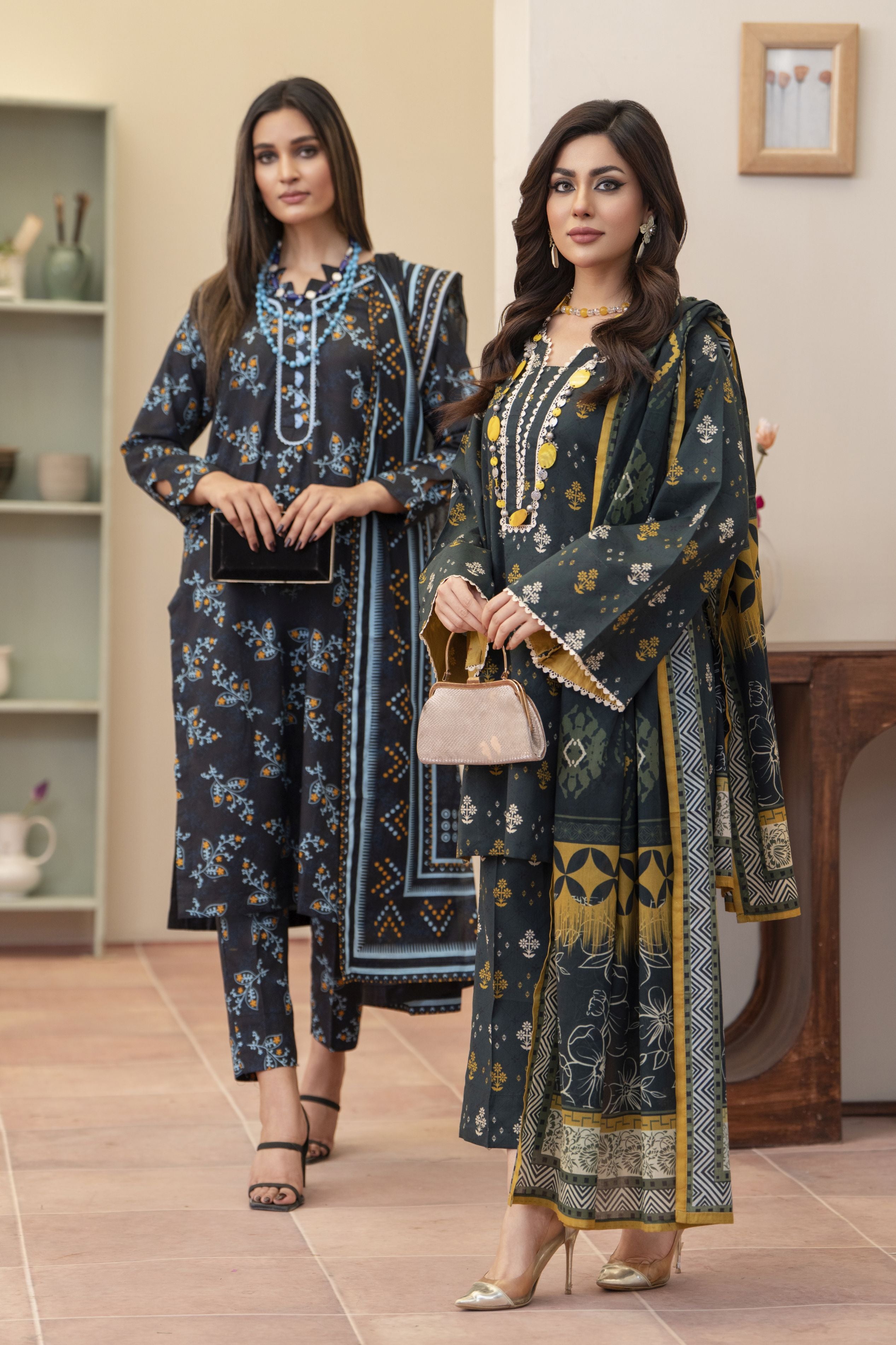 3pc Ready to Wear Breeze by Aabpara Printed Lawn Womenswear BBA4