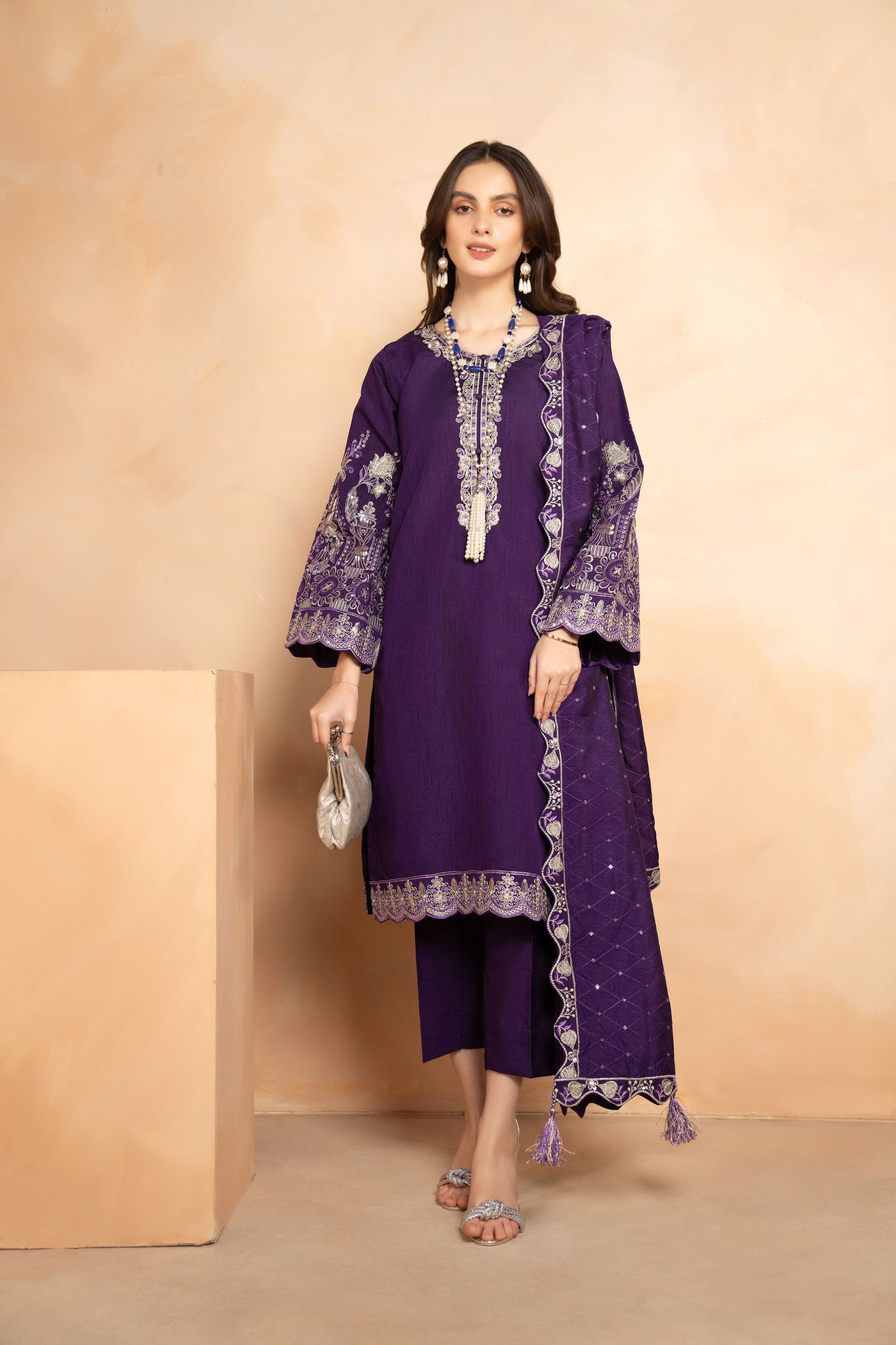 Regal Threads by Gul Warun Raw Silk Edition GRS9