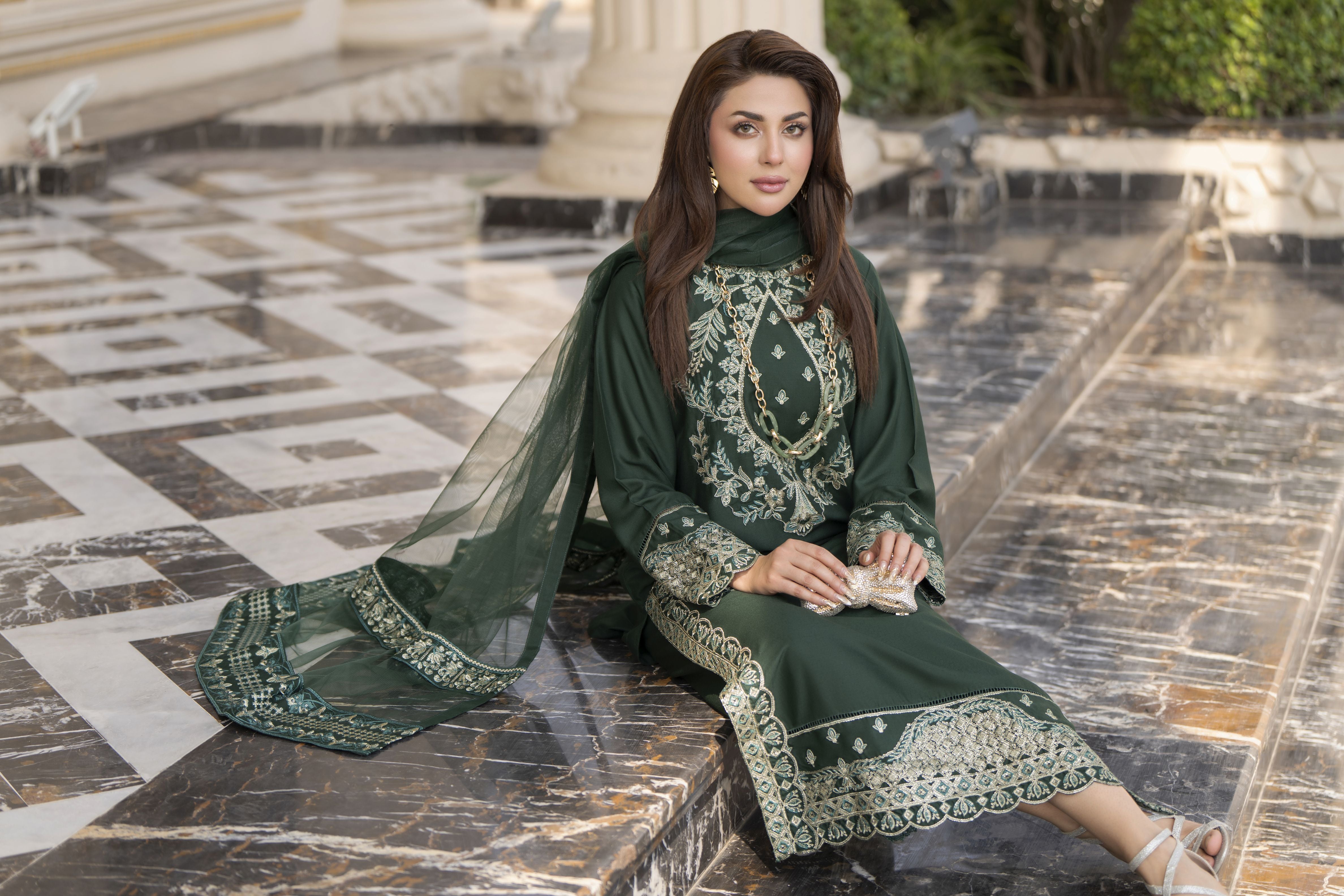3pc Embroidered Linen Suit with Net Dupatta Soraya SBH6