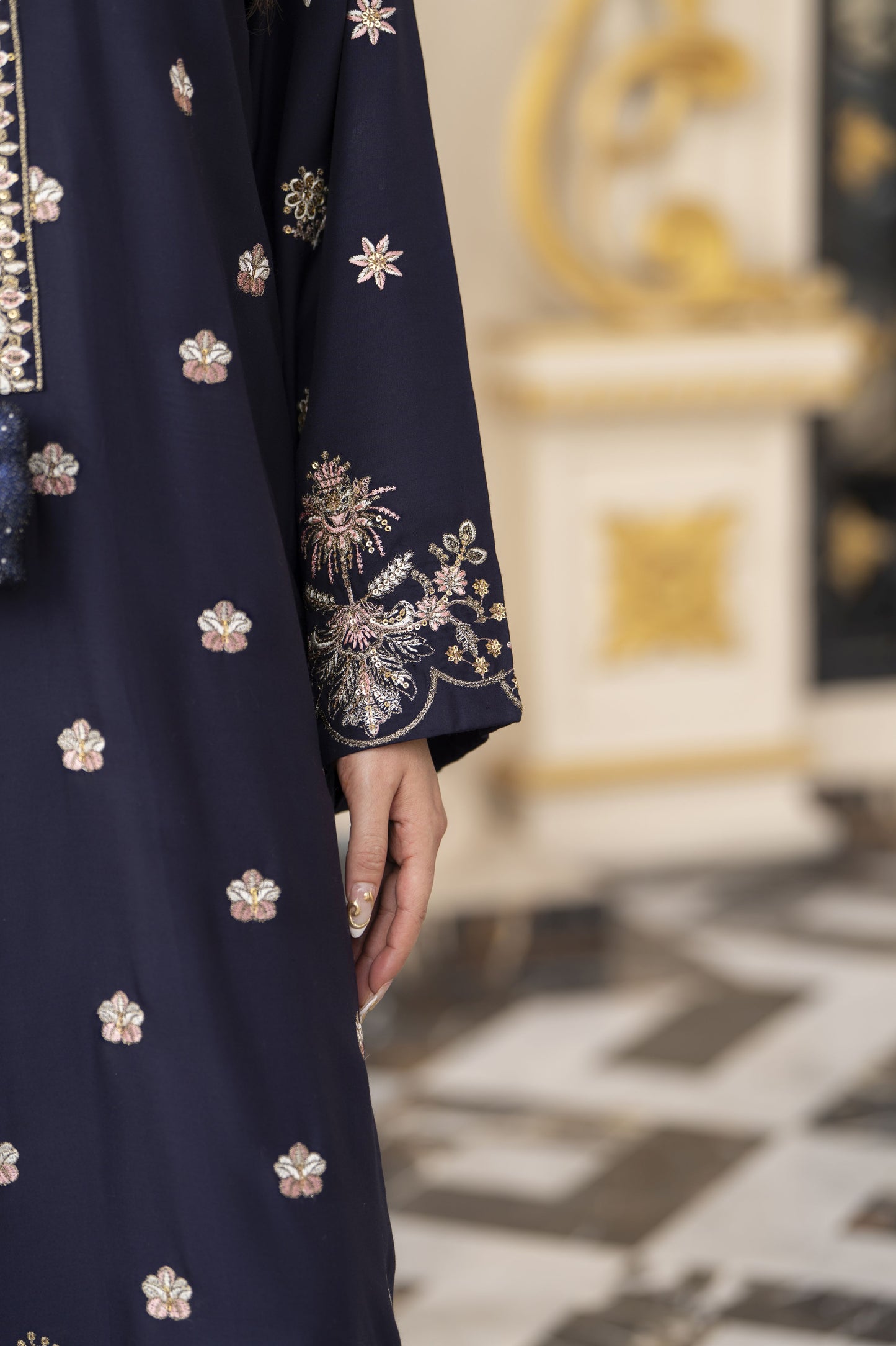 3pc Embroidered Linen Suit with Net Dupatta Soraya SBH1