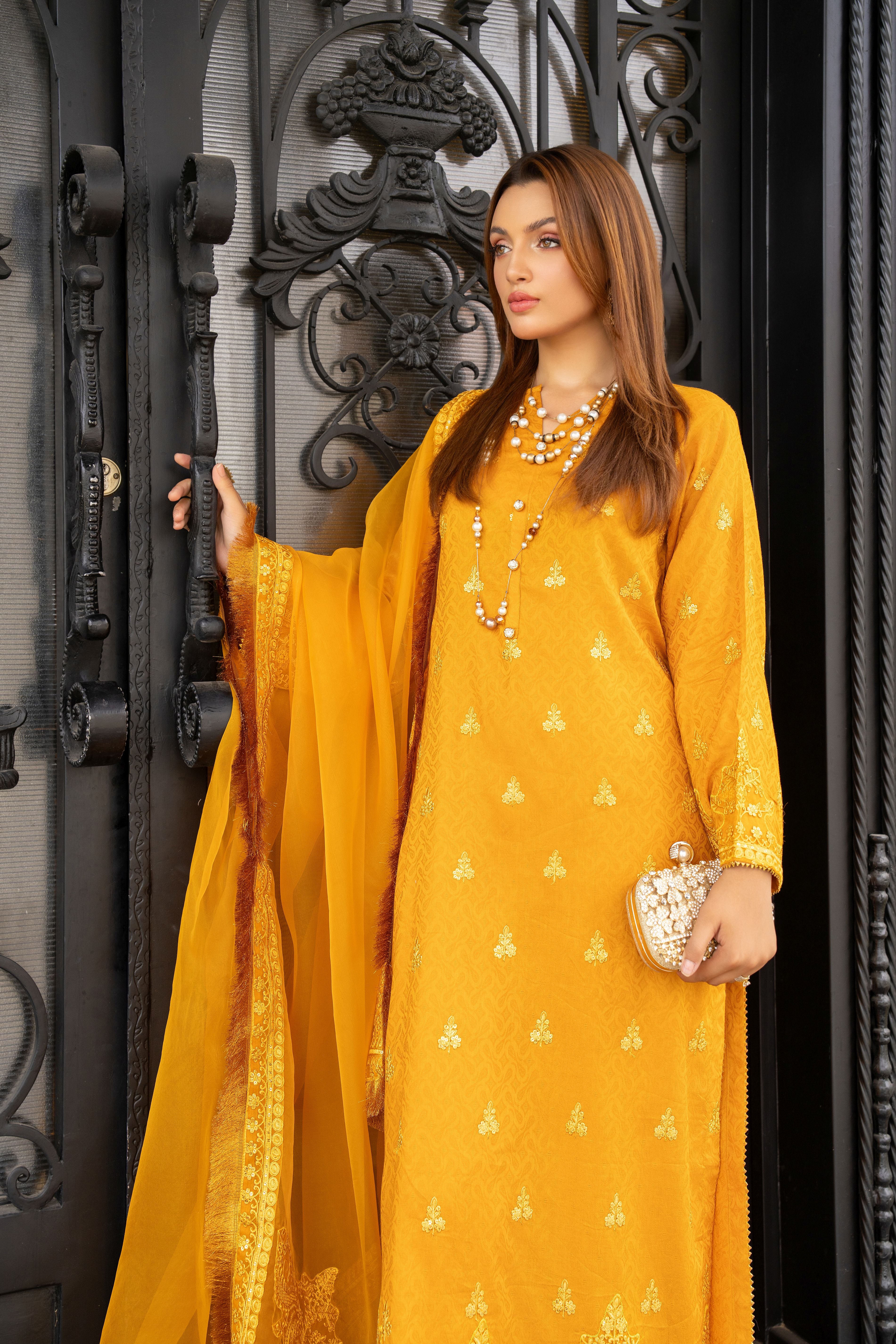 Grace by Gul Warun GG11