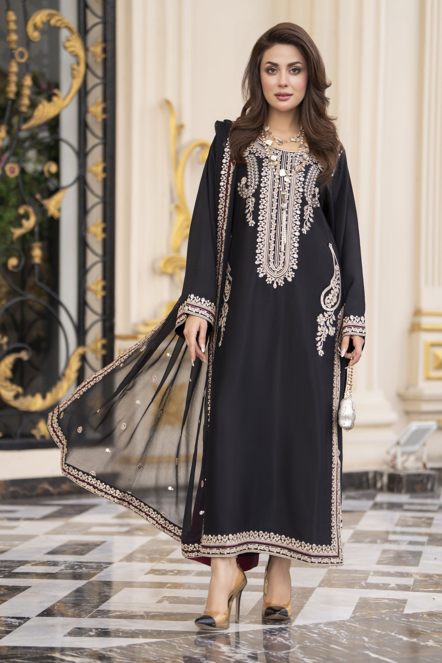 Reshmi RA9 Black Embroidered 3pc Raw Silk Suit with Chiffon Dupatta