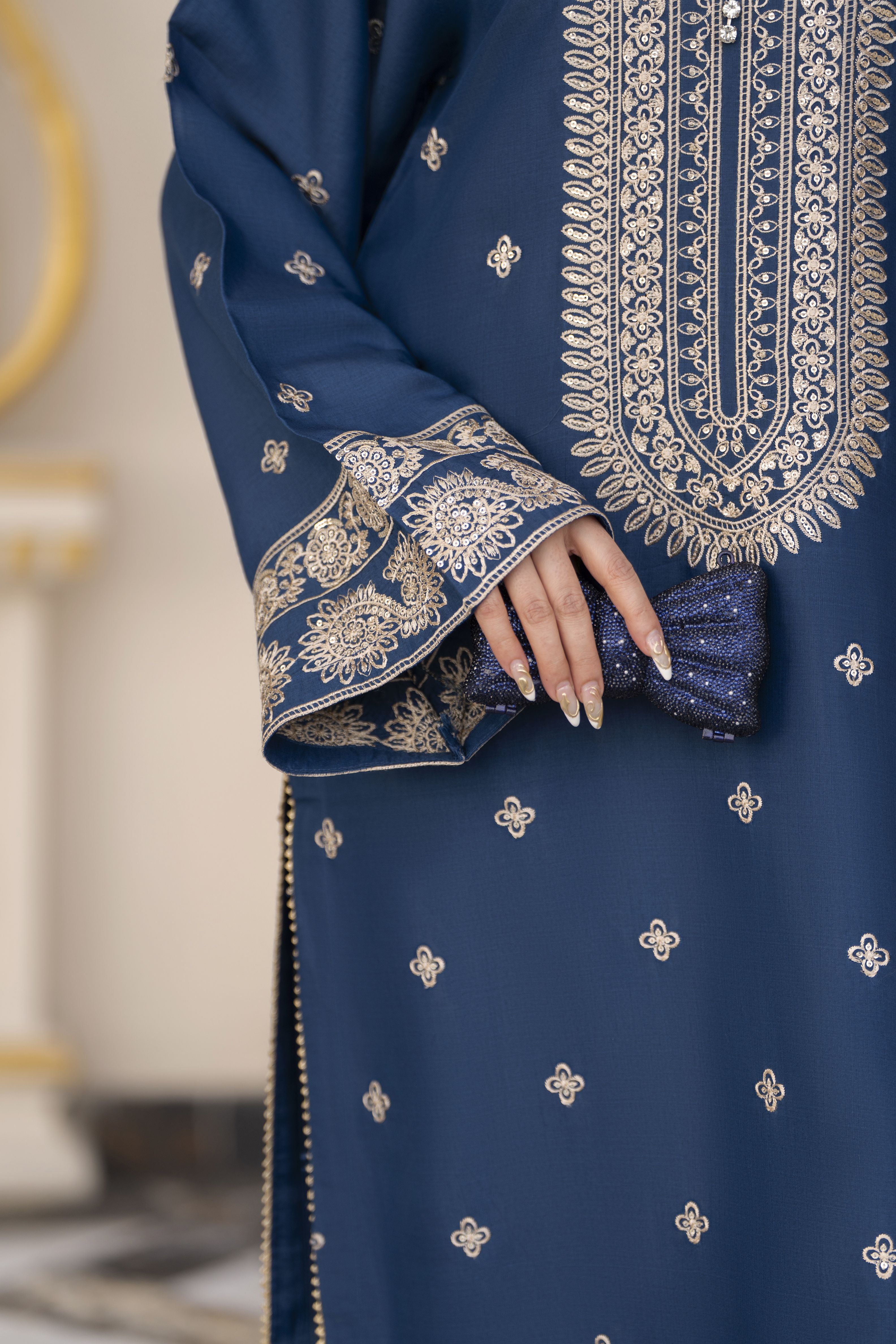 Reshmi RA6 Blue Embroidered 3pc Raw Silk Suit with Chiffon Dupatta