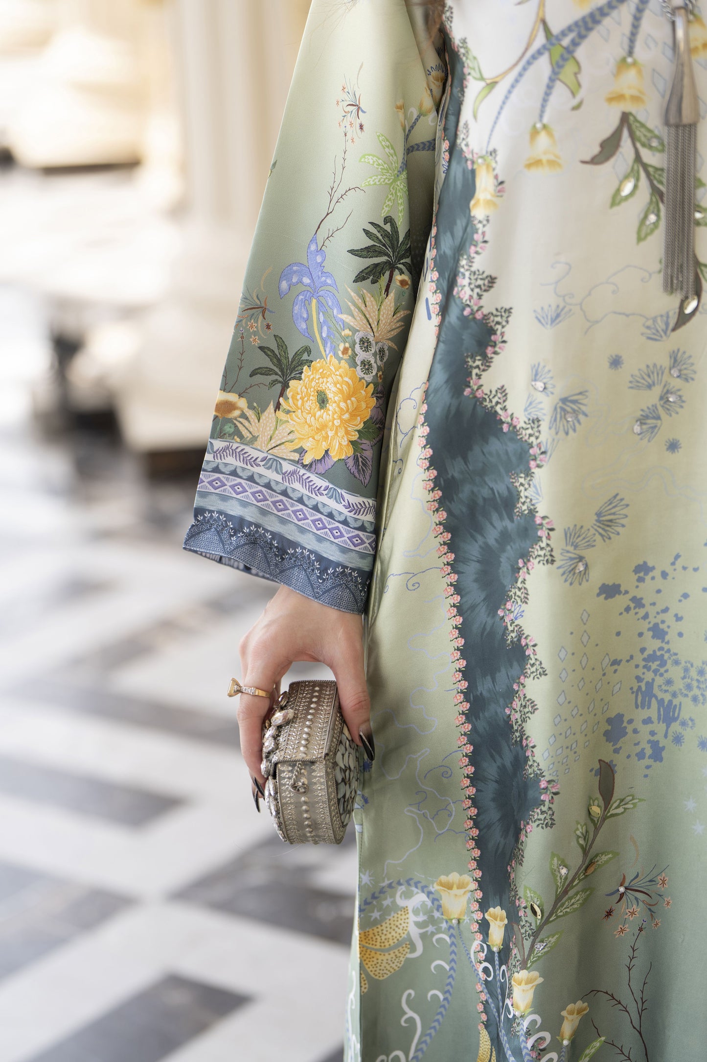 Sakeena 2pc Printed Charmeuse Handworked Kaftan – Nayla – CS3