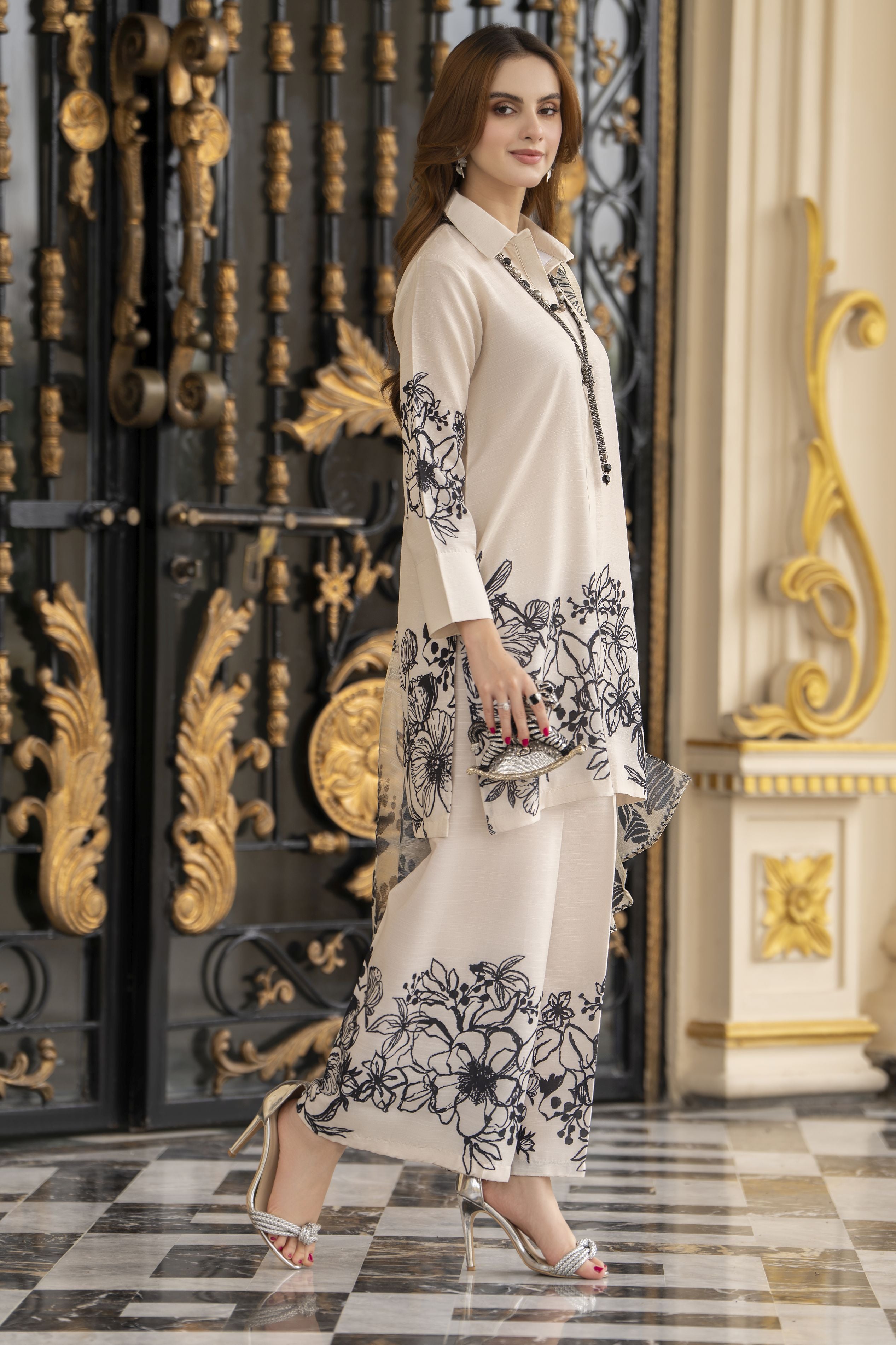 Daily Drapes by Mona – 3pc Raw Silk Printed co-ord set with Palazzo Pants DDR8