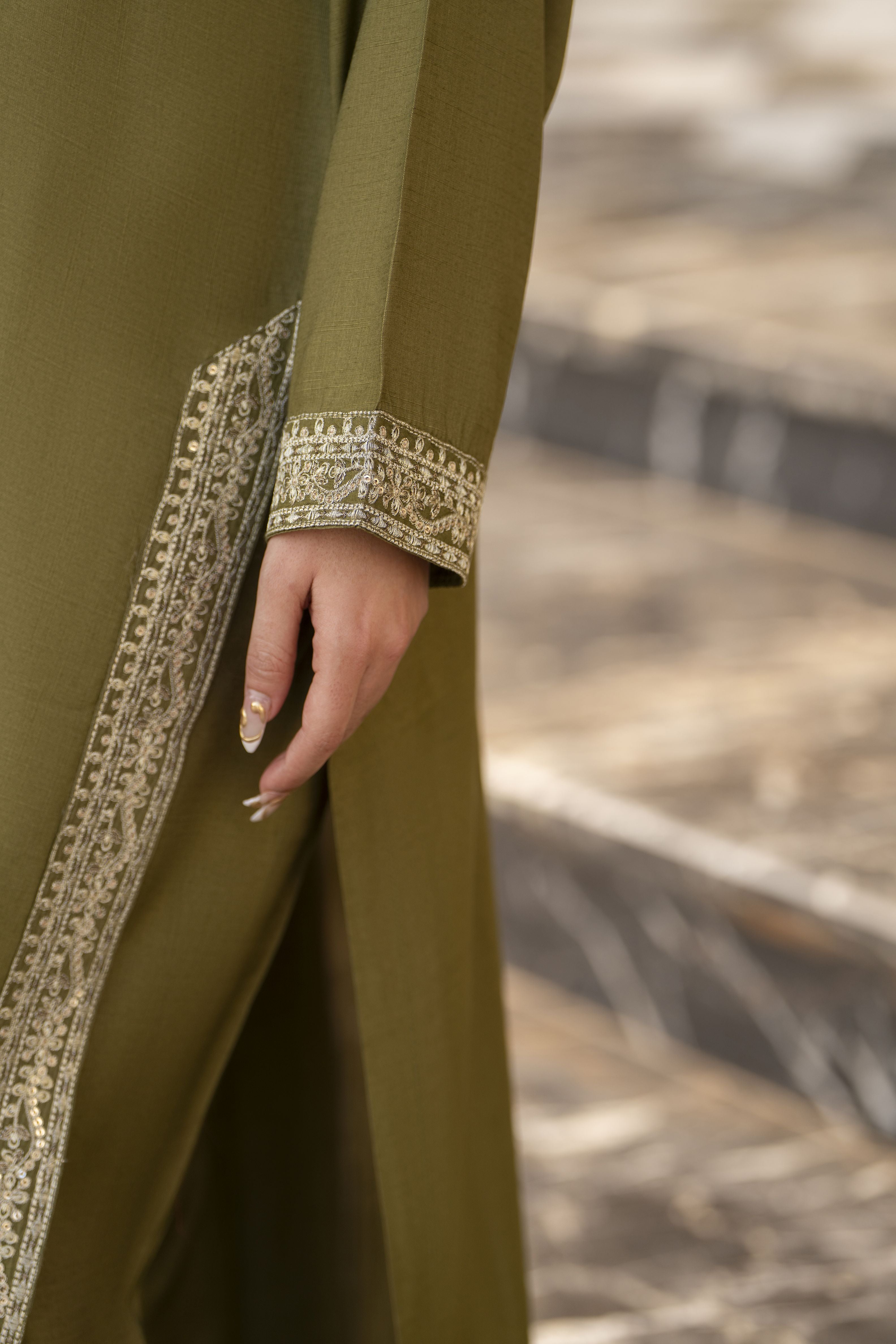 Reshmi RA1 Olive Embroidered 3pc Raw Silk Suit with Chiffon Dupatta