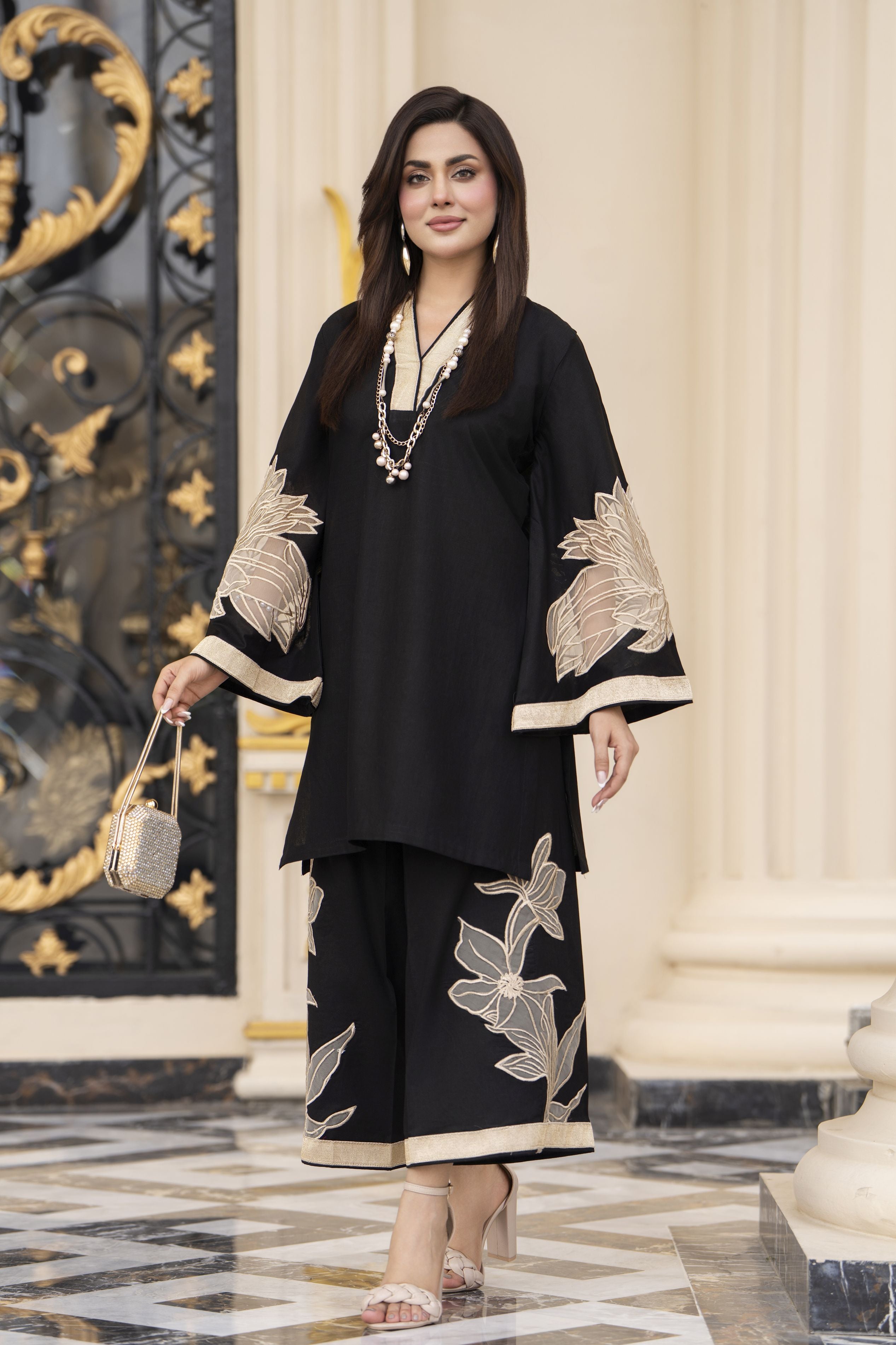 Dhanak Canvas by Zaiwa – 2pc Black Dhanak Designer Kurta Set CCZ11