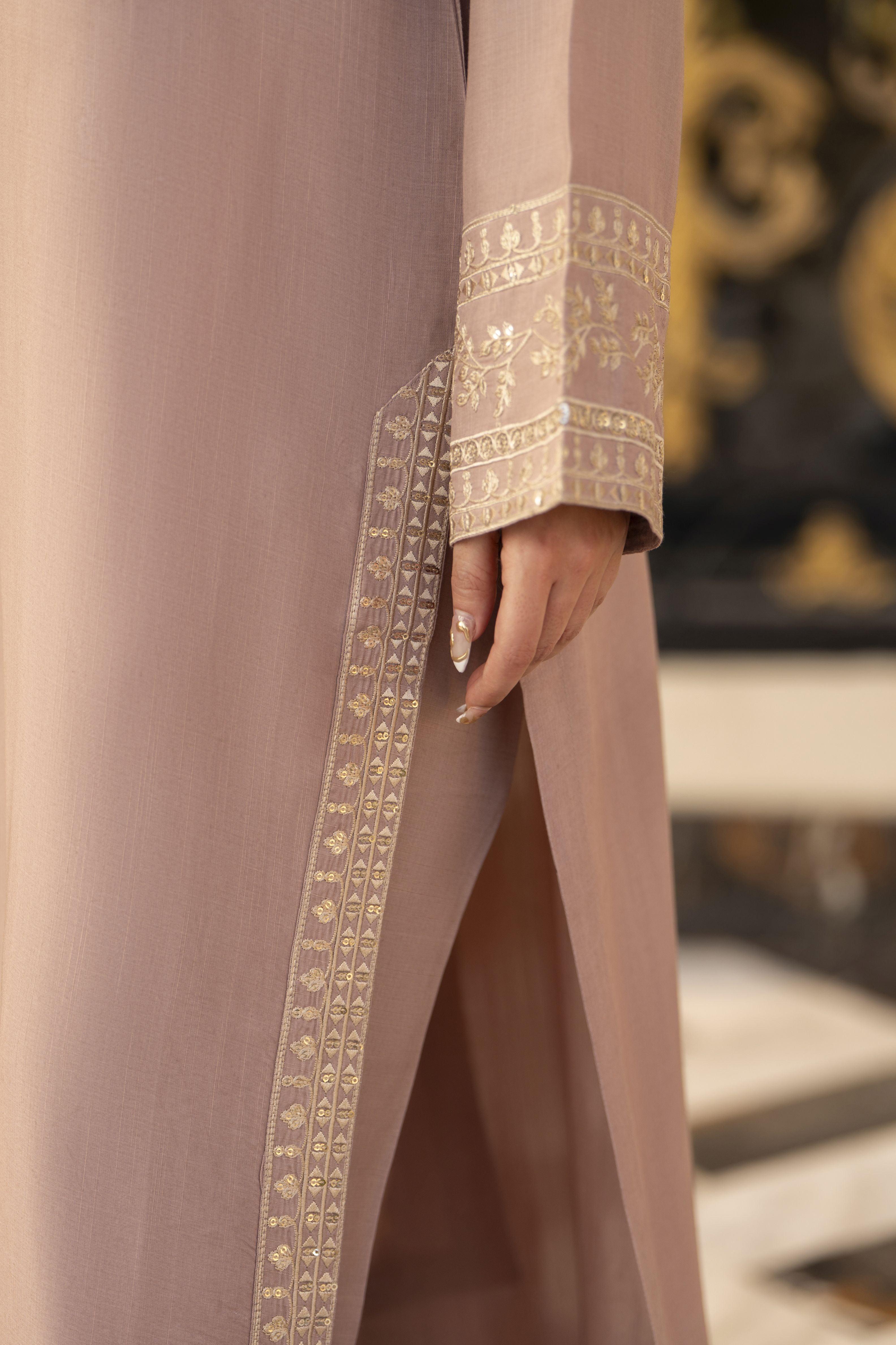 Reshmi RA4 Nude Embroidered 3pc Raw Silk Suit with Chiffon Dupatta