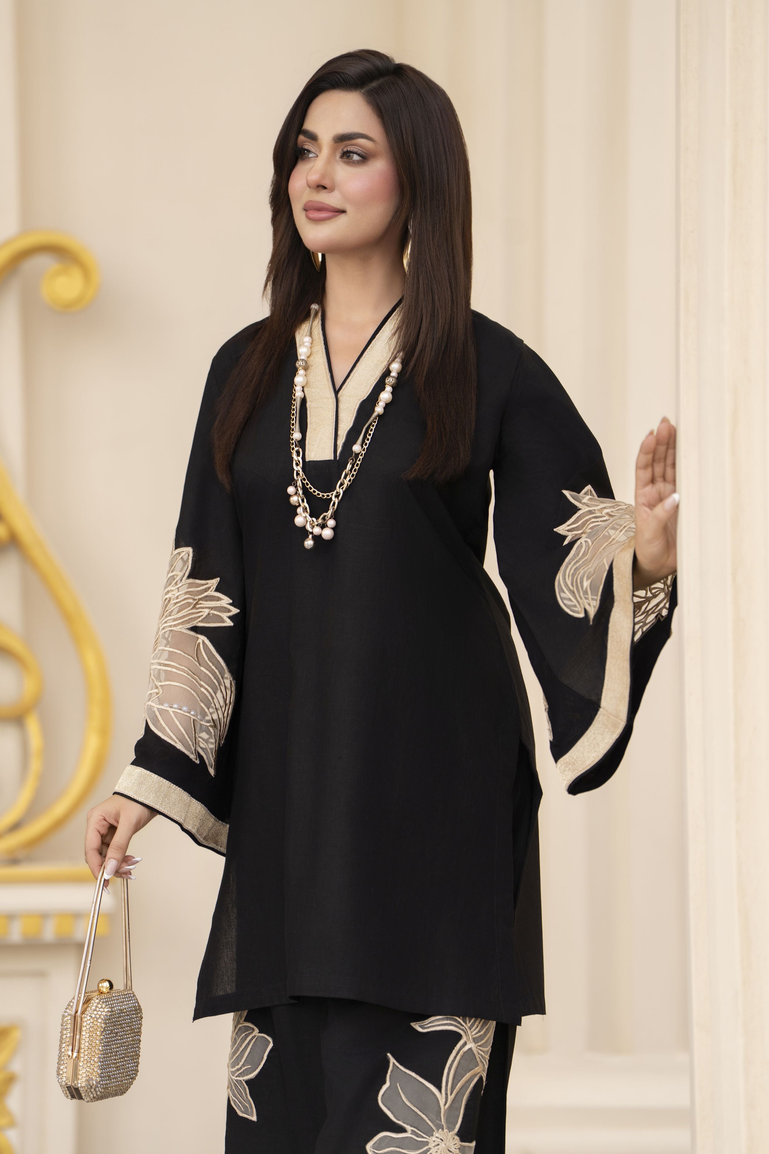Dhanak Canvas by Zaiwa – 2pc Black Dhanak Designer Kurta Set CCZ11