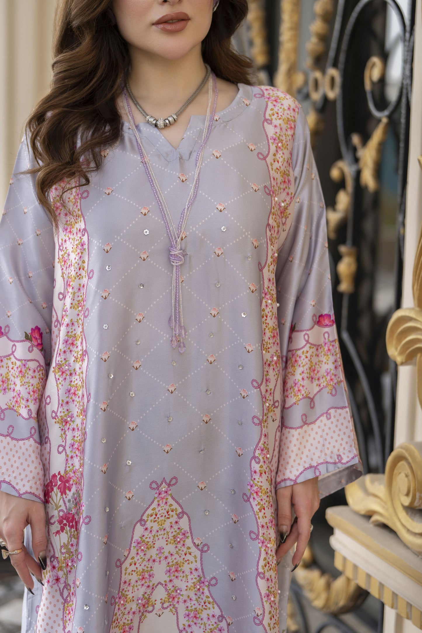 Sakeena 2pc Printed Charmeuse Handworked Kaftan – Rameen – CS5